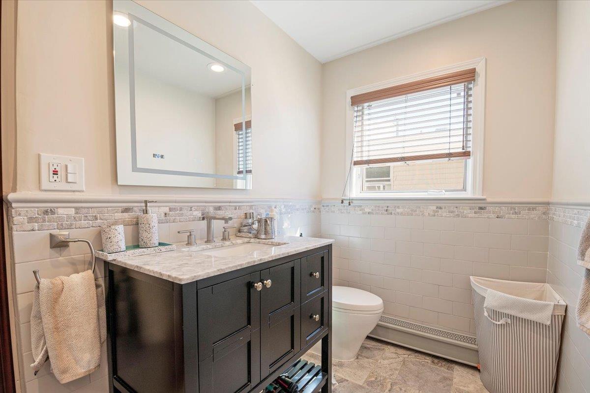 Single Family Linden  Nassau County, NY 11598, MLS-831739-24