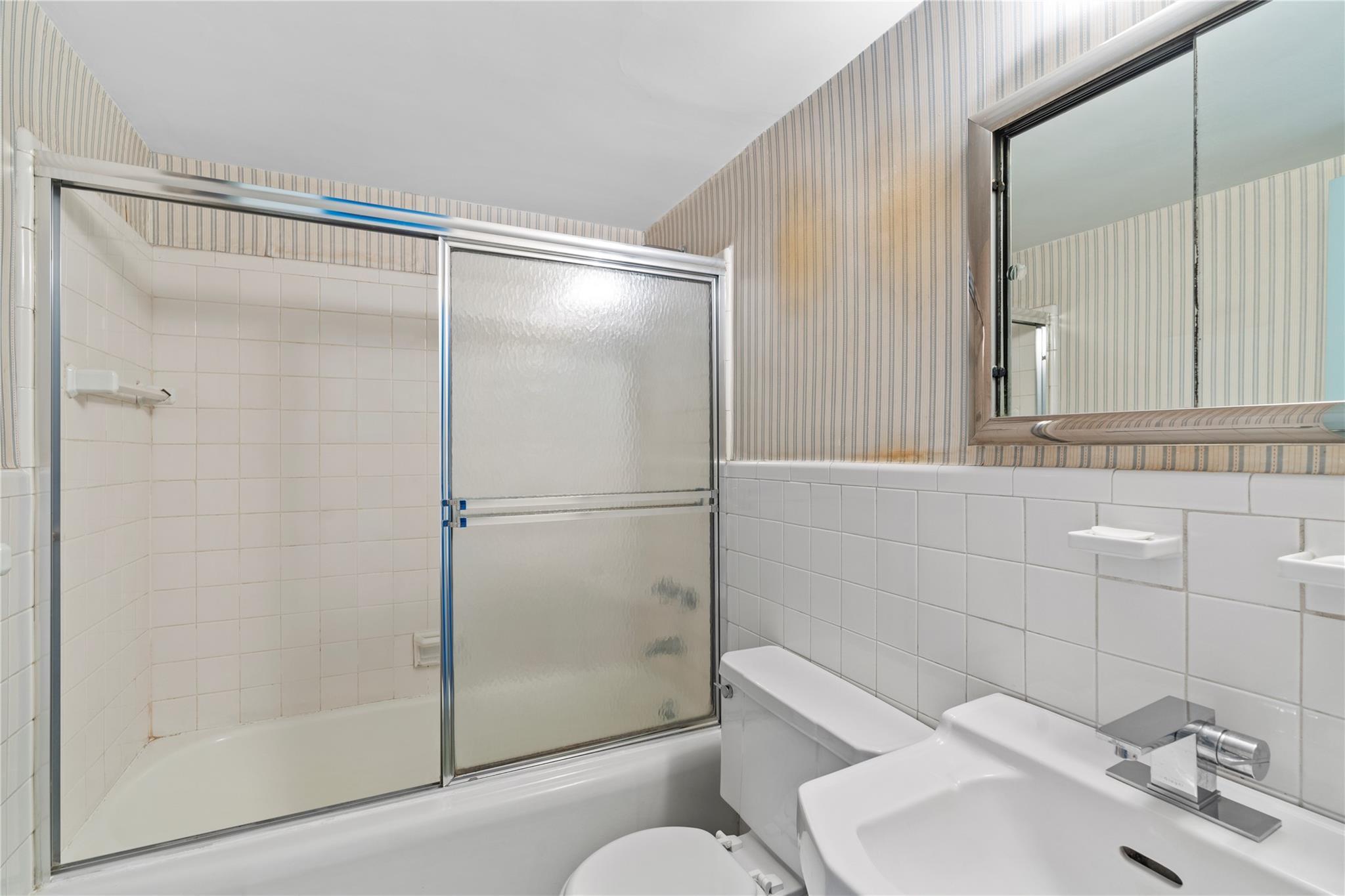 Coop Sutton Place  Manhattan, NY 10022, MLS-831768-24