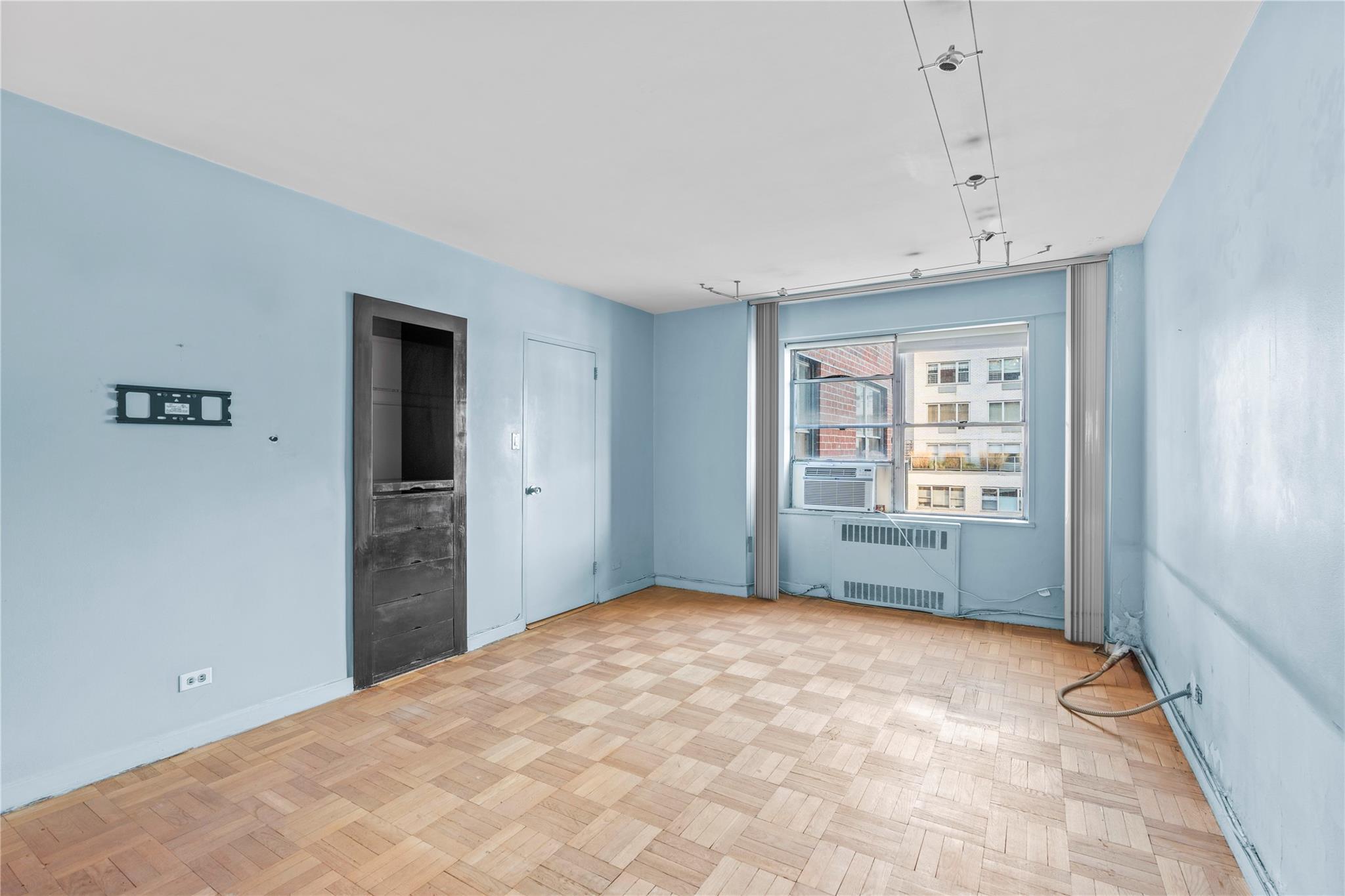 Coop Sutton Place  Manhattan, NY 10022, MLS-831768-27
