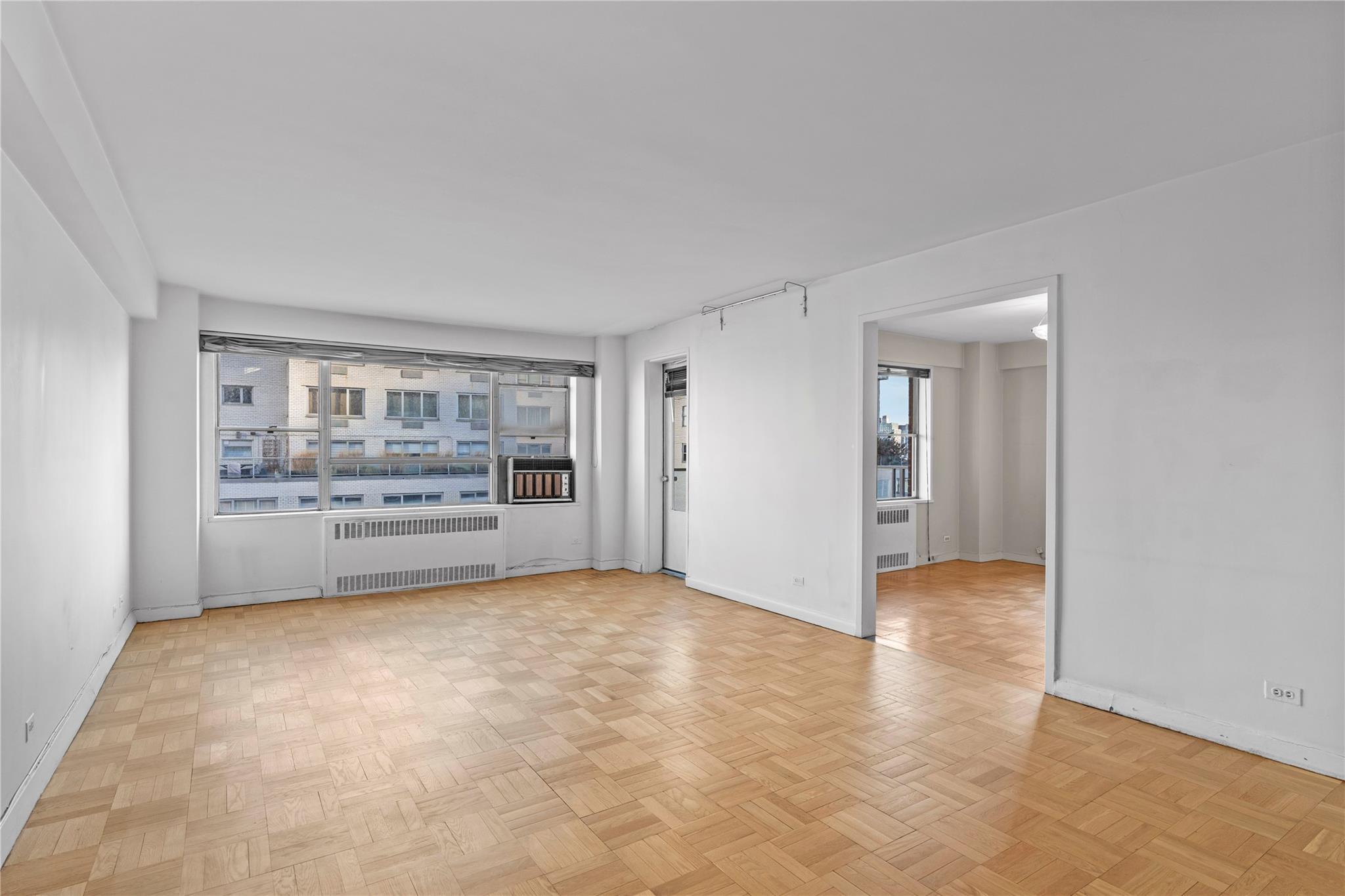 Coop Sutton Place  Manhattan, NY 10022, MLS-831768-6