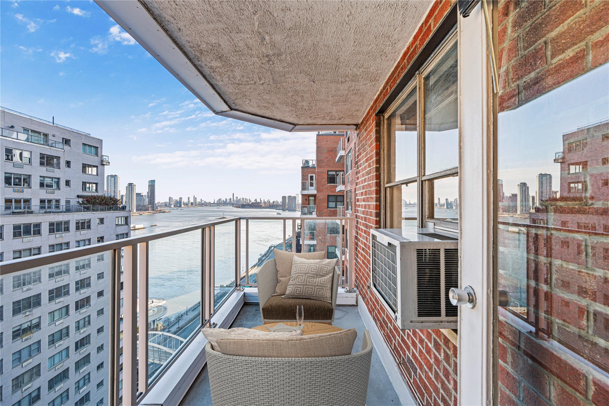 Coop Sutton Place  Manhattan, NY 10022, MLS-831768-8