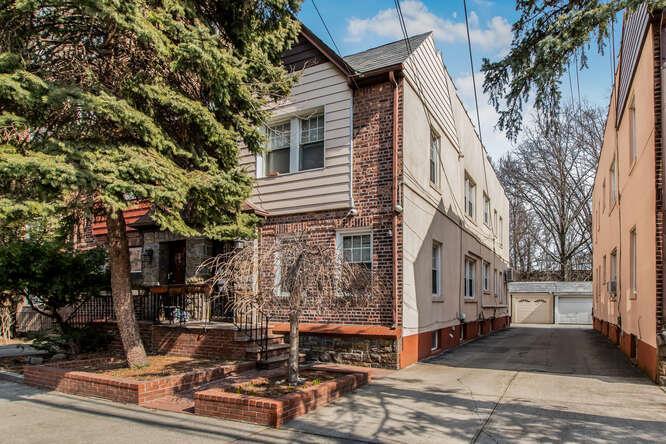 Single Family Alderton Street  Queens, NY 11374, MLS-831779-2