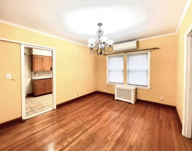 Single Family Alderton Street  Queens, NY 11374, MLS-831779-3