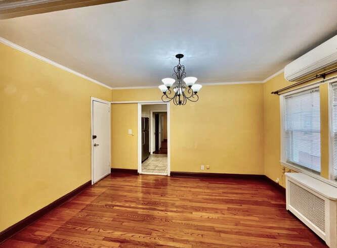 Single Family Alderton Street  Queens, NY 11374, MLS-831779-4