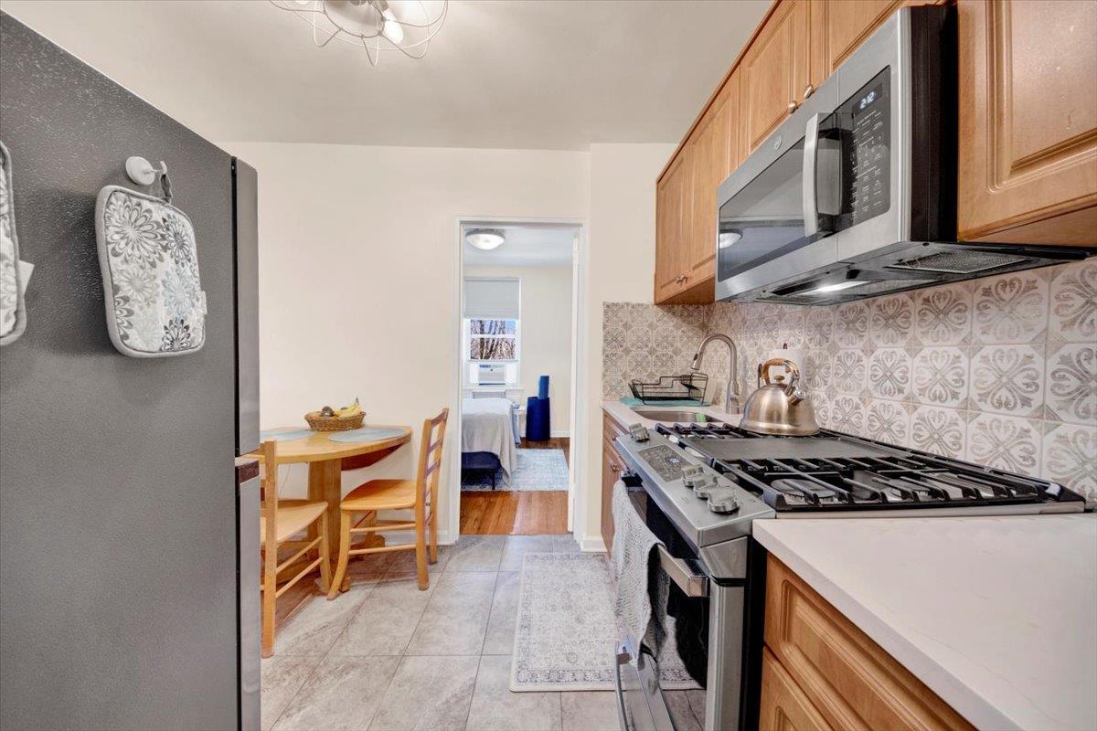 Coop Van Cortlandt  Bronx, NY 10470, MLS-831799-11