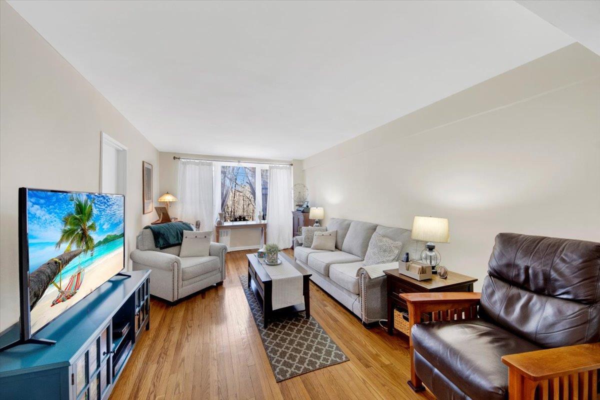 Coop Van Cortlandt  Bronx, NY 10470, MLS-831799-18