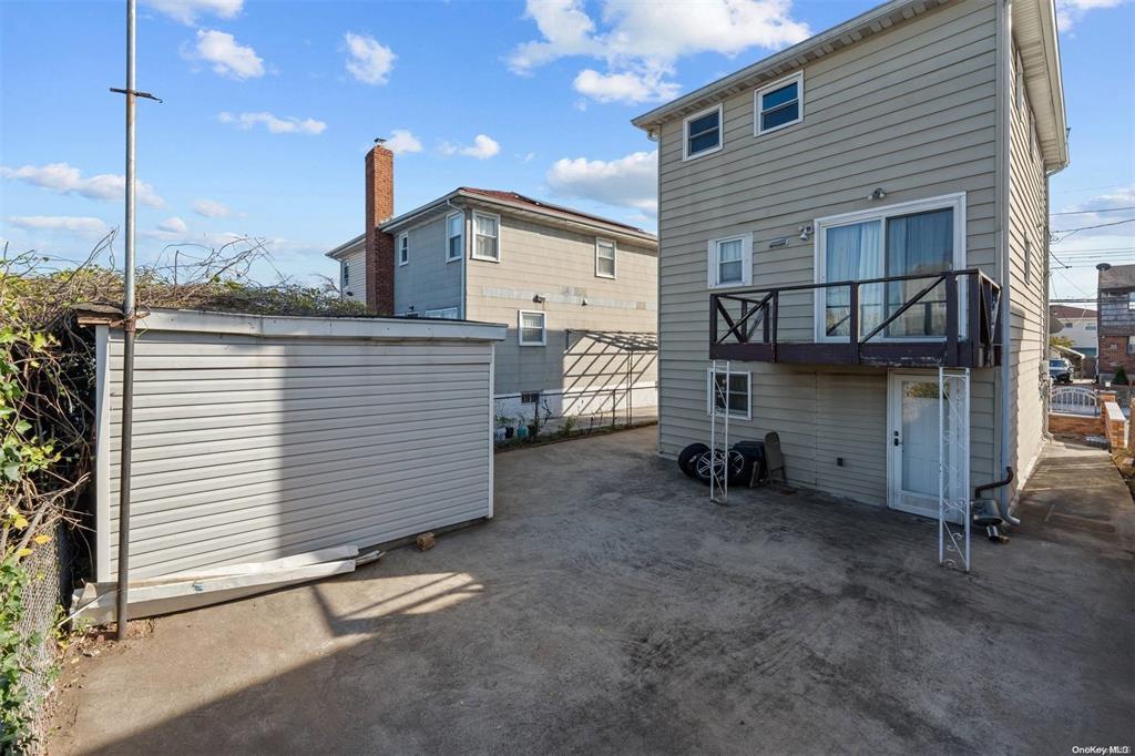 Single Family 126th Ave  Queens, NY 11434, MLS-831803-10