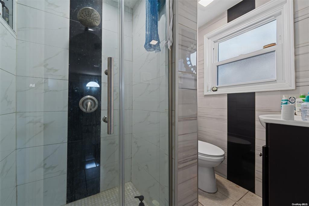 Single Family 126th Ave  Queens, NY 11434, MLS-831803-9