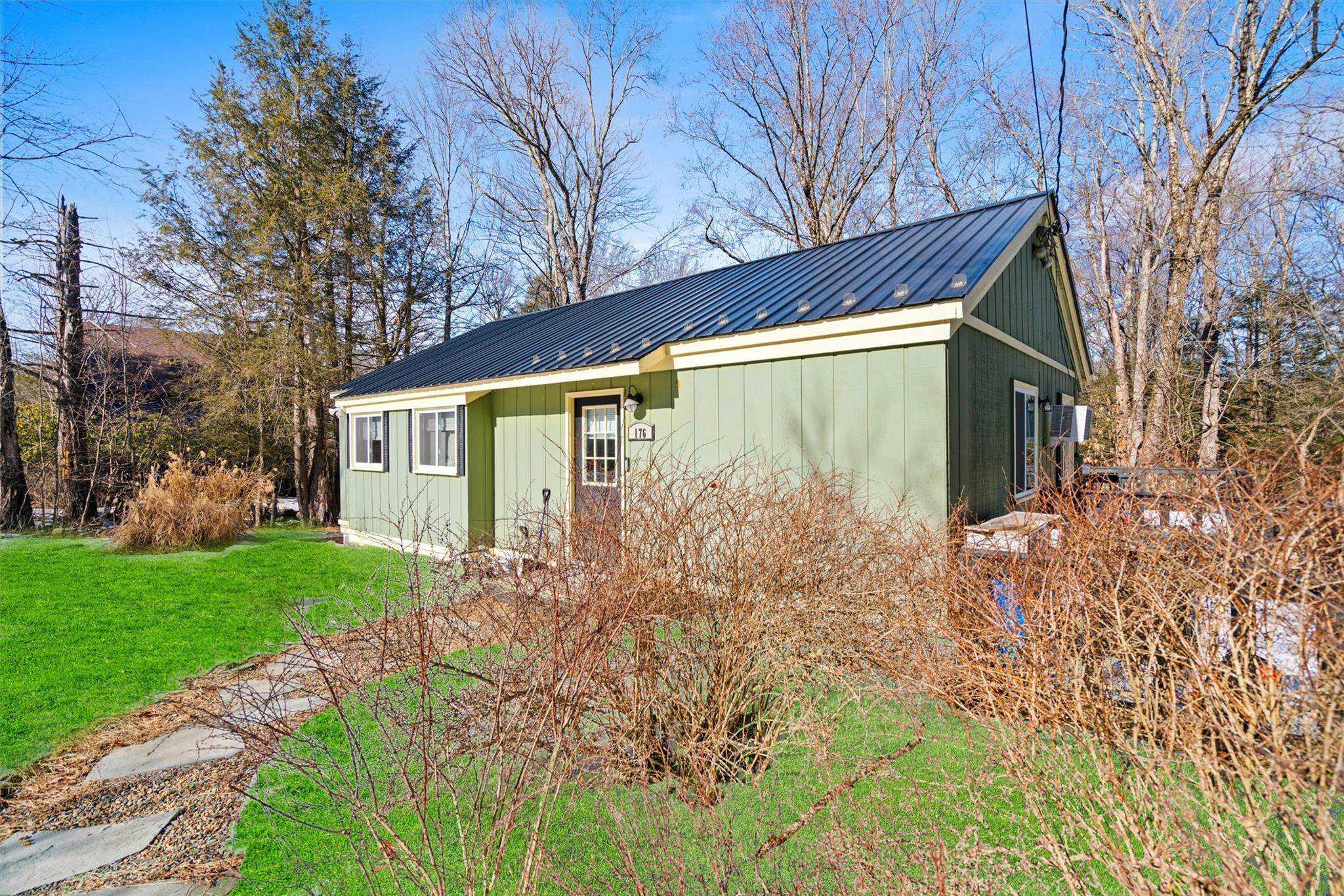 Single Family Davos  Sullivan County, NY 12789, MLS-831810-4