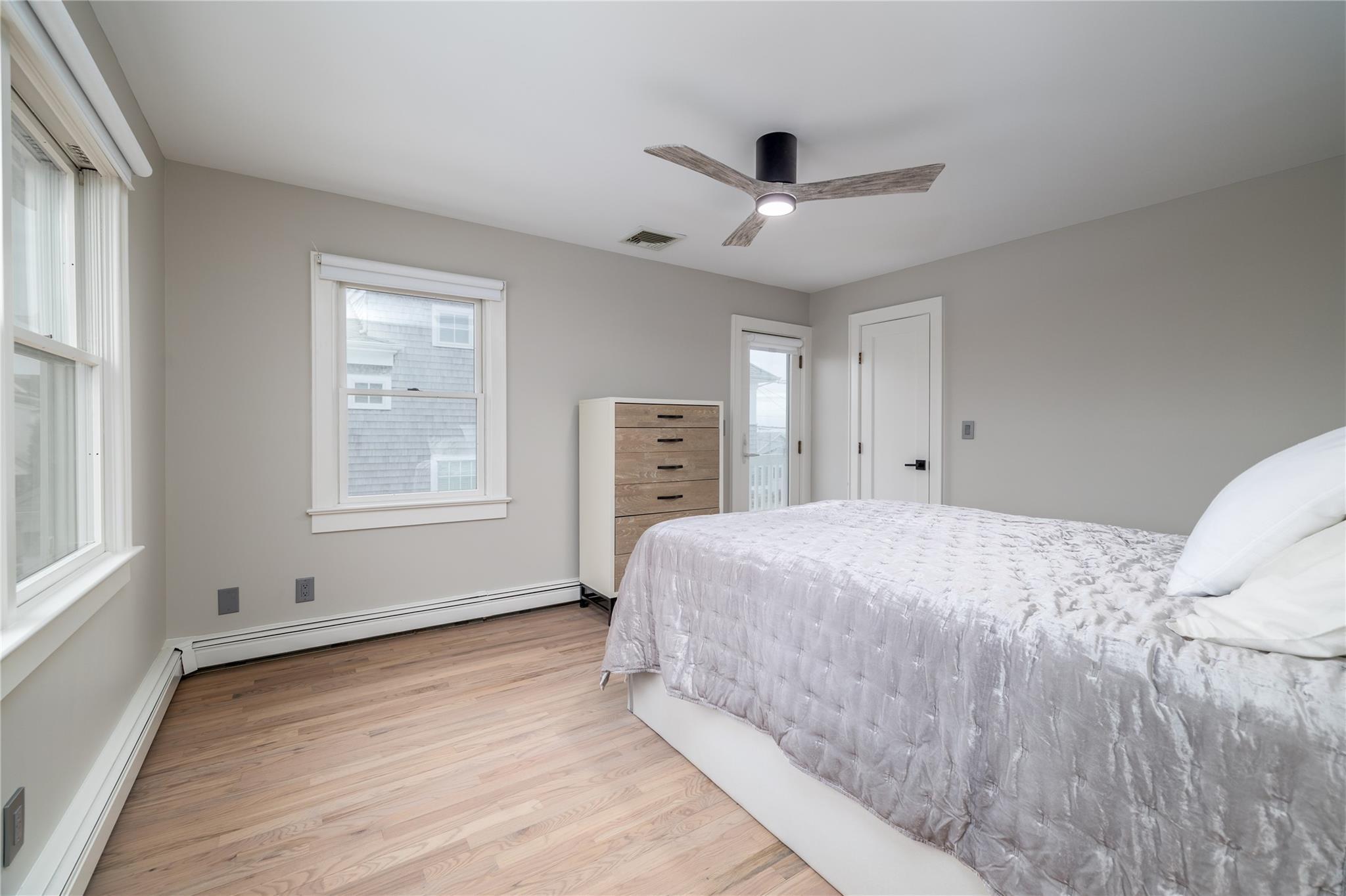Single Family Cedarhurst  Nassau County, NY 11569, MLS-831813-17