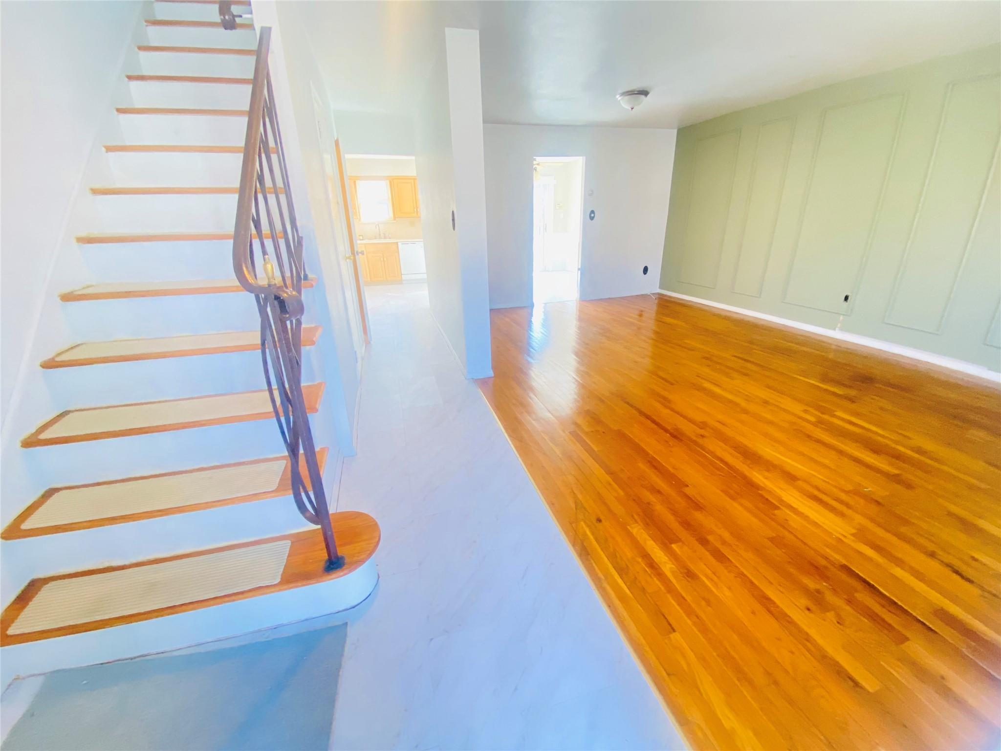 Single Family 65  Queens, NY 11362, MLS-831872-7
