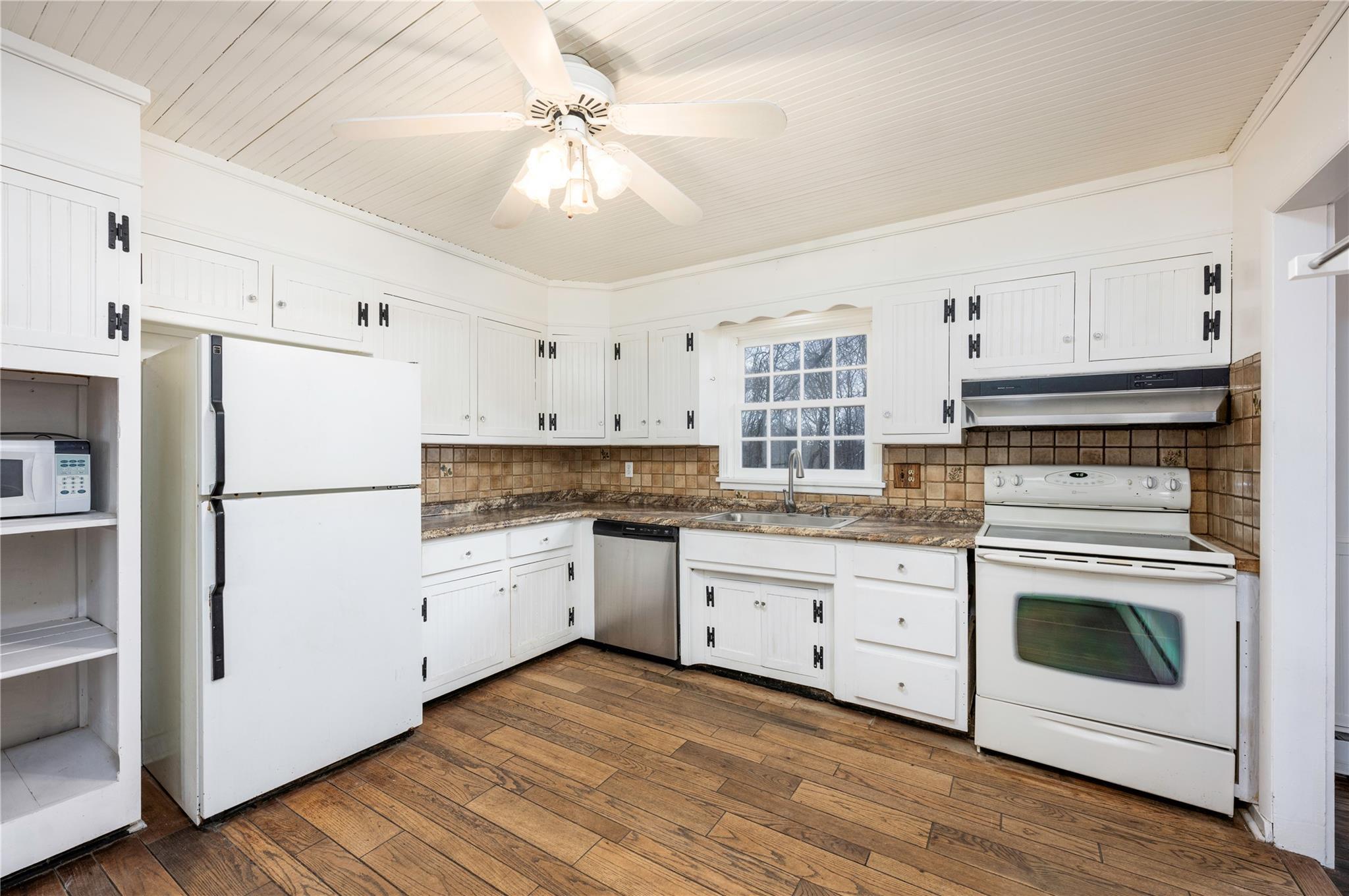 Single Family Degarmo Hills  Dutchess County, NY 12590, MLS-831899-9
