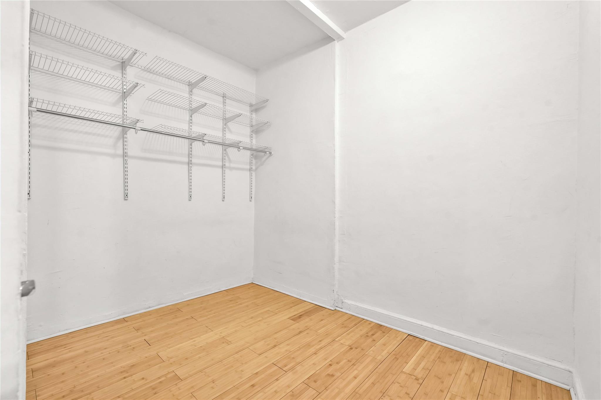 Coop Boston  Bronx, NY 10462, MLS-831917-18