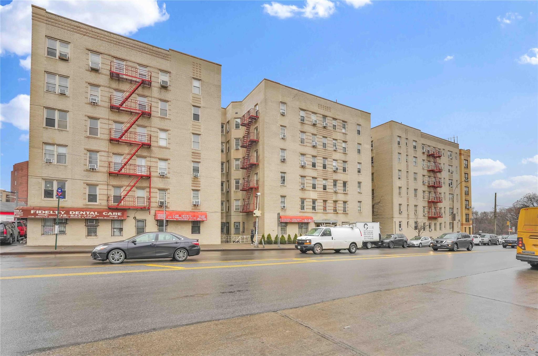 Coop Boston  Bronx, NY 10462, MLS-831917-2