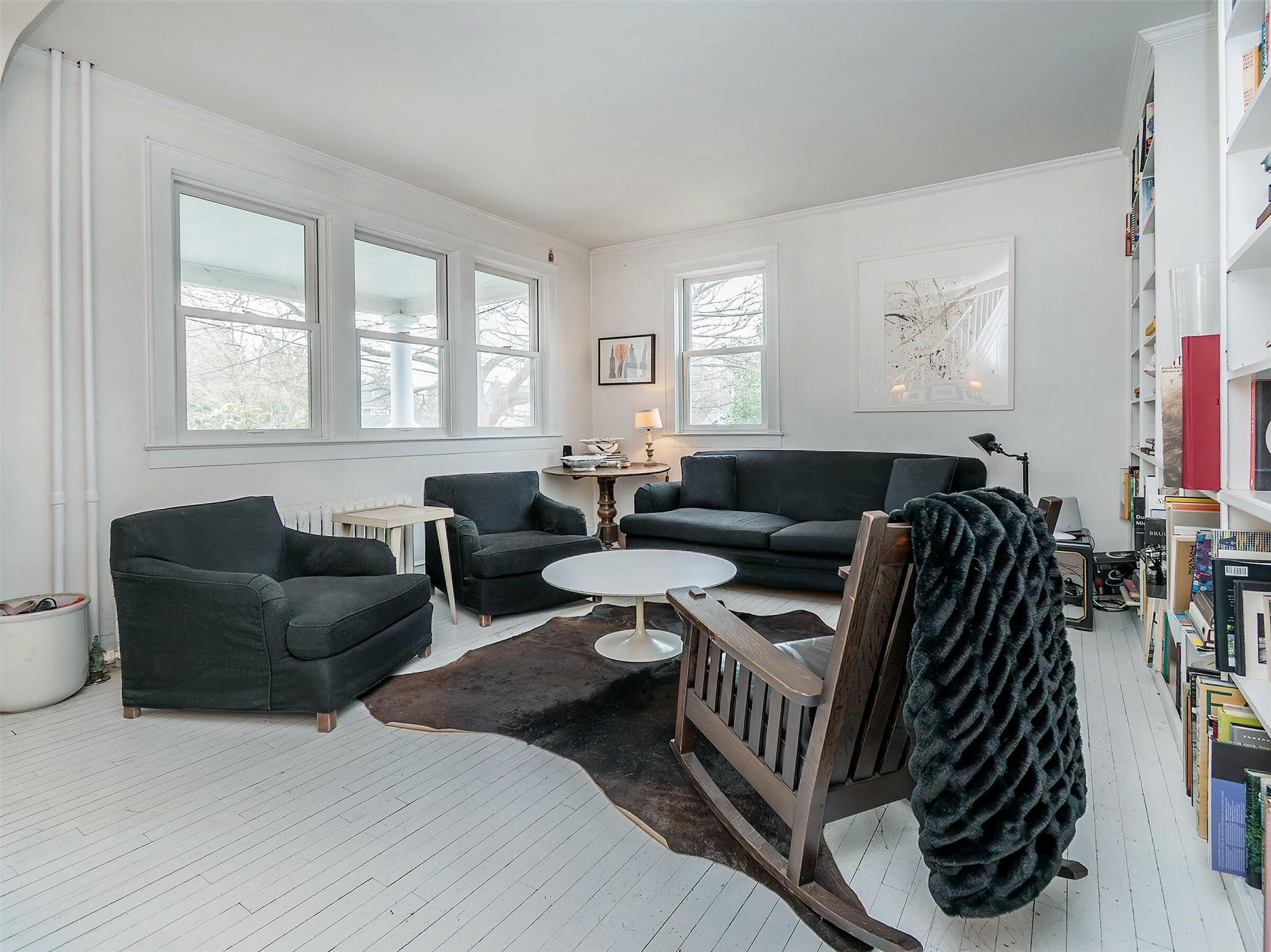 Single Family Carpenter  Nassau County, NY 11579, MLS-831925-3