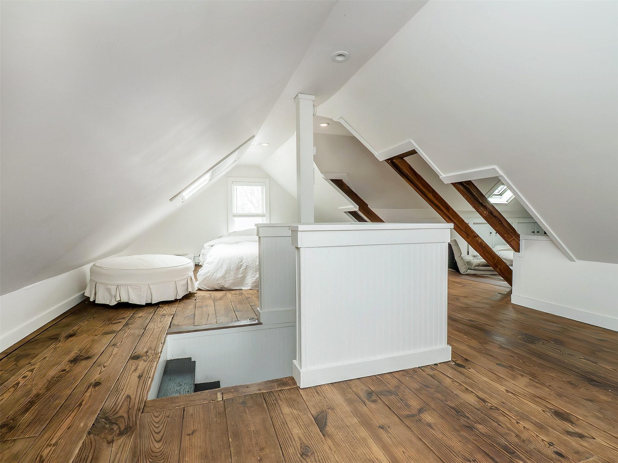 Single Family Carpenter  Nassau County, NY 11579, MLS-831925-31
