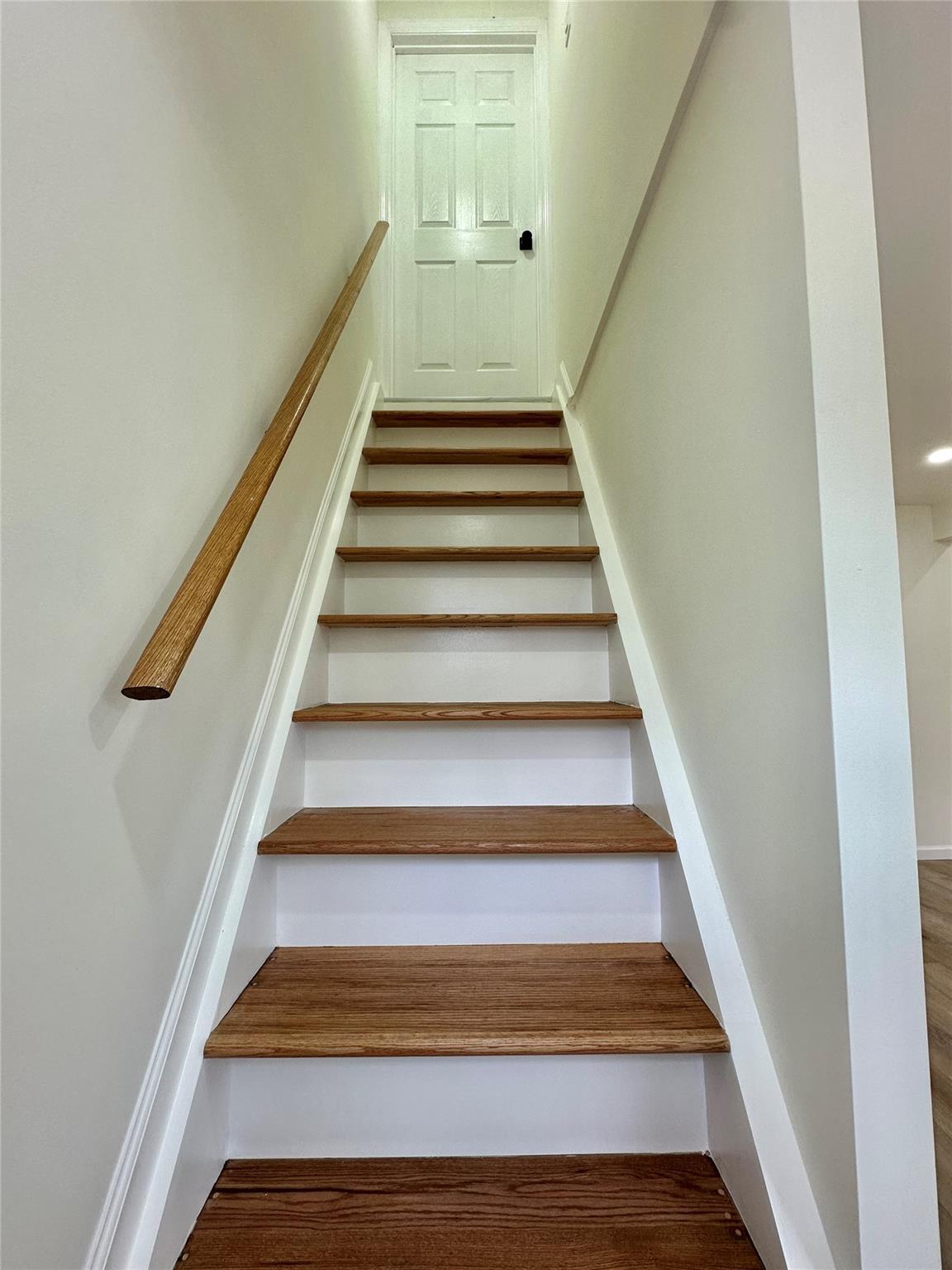 Single Family Linden  Suffolk County, NY 11754, MLS-831937-14