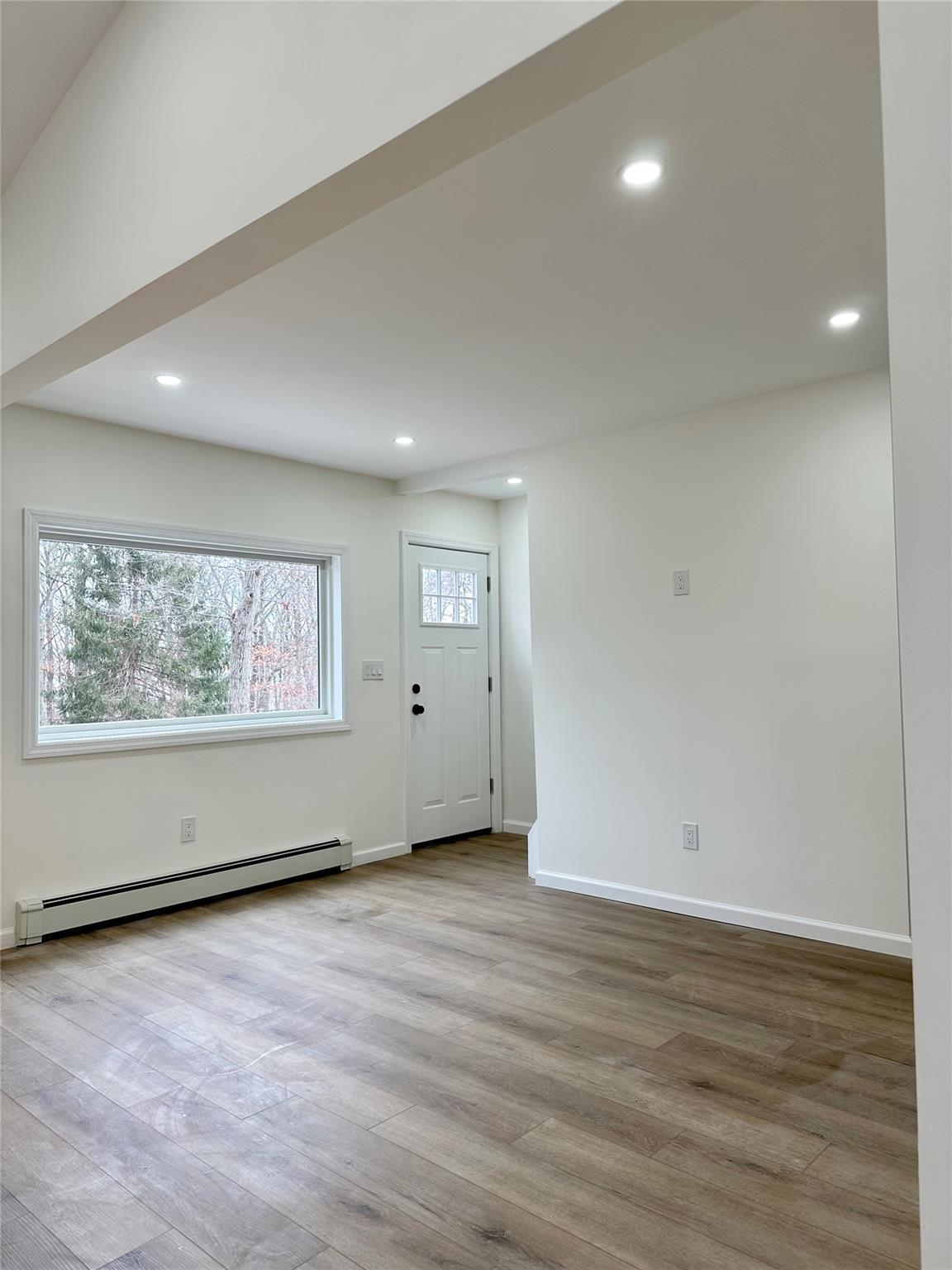 Single Family Linden  Suffolk County, NY 11754, MLS-831937-7