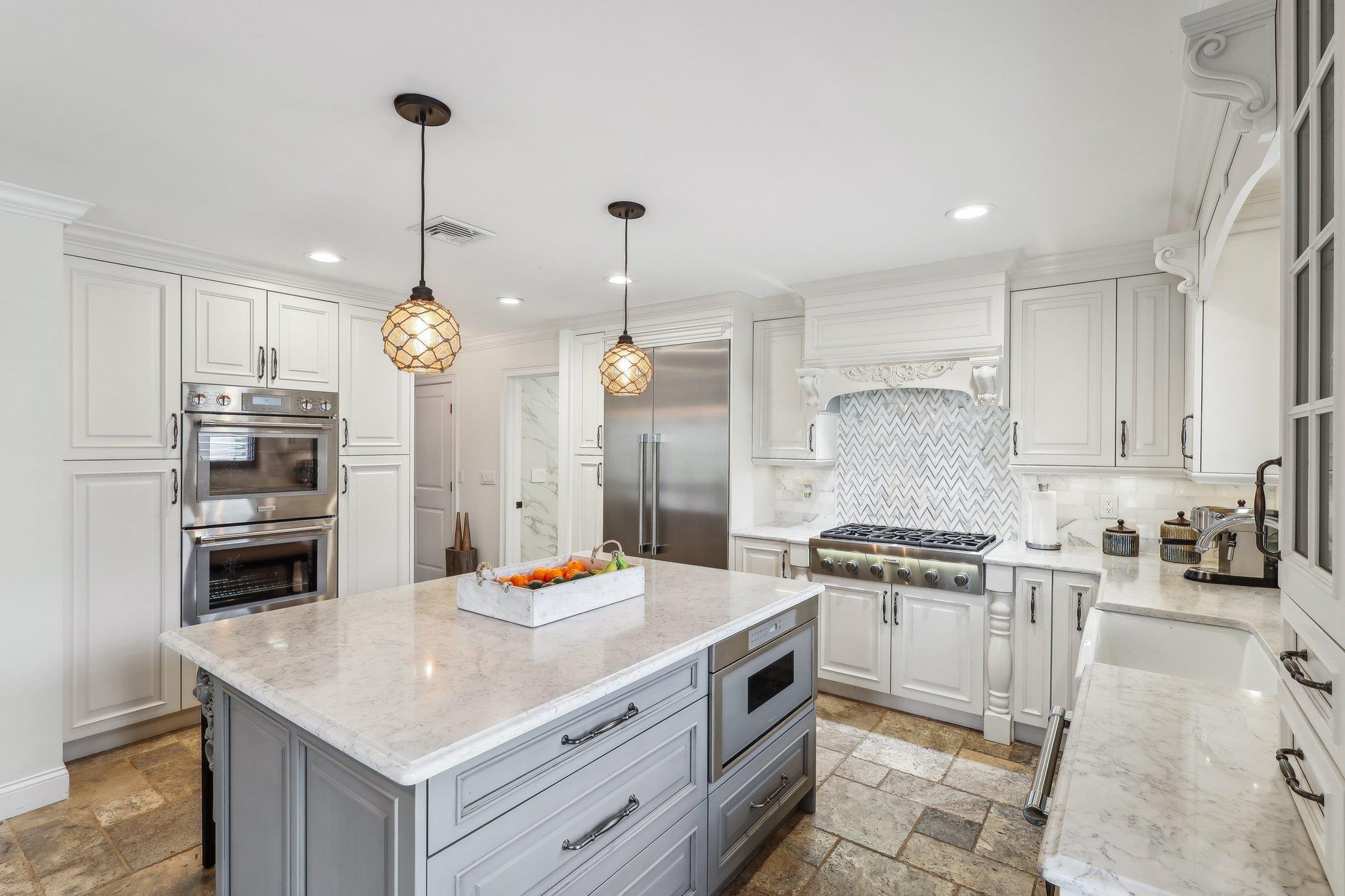 Single Family Danville  Suffolk County, NY 11740, MLS-831939-22