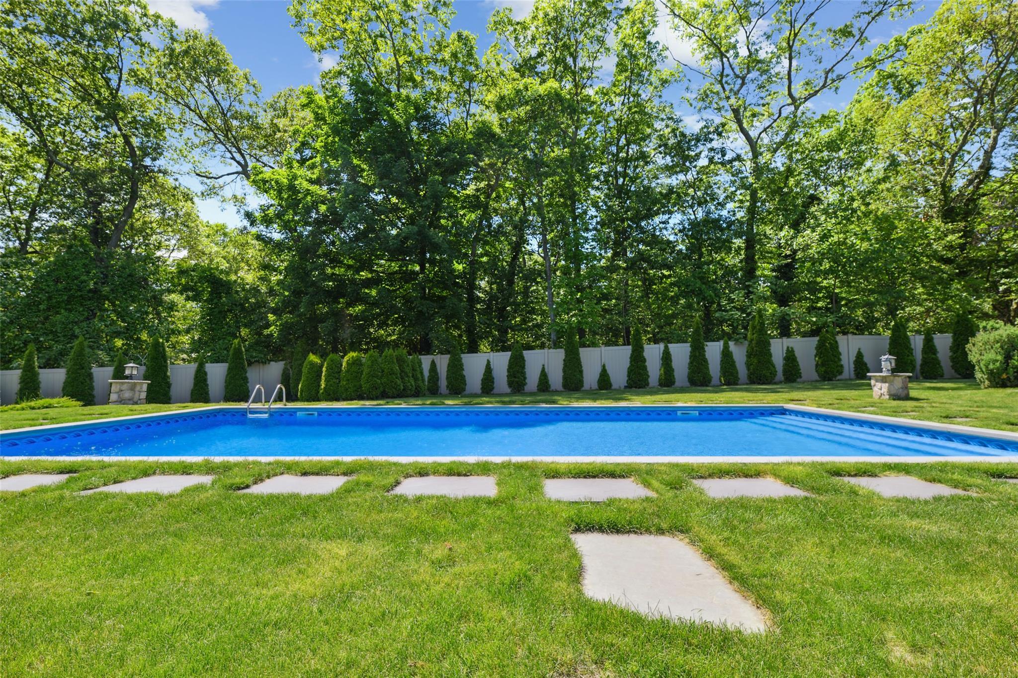 Single Family Danville  Suffolk County, NY 11740, MLS-831939-41