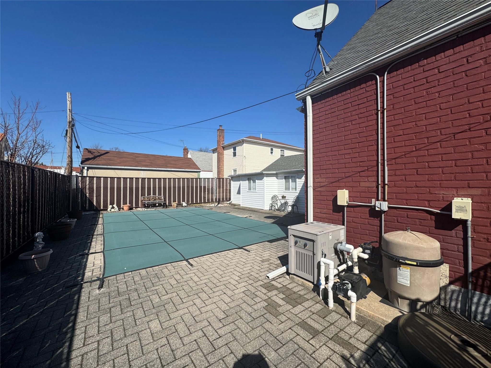 Single Family 82nd  Queens, NY 11004, MLS-831975-10