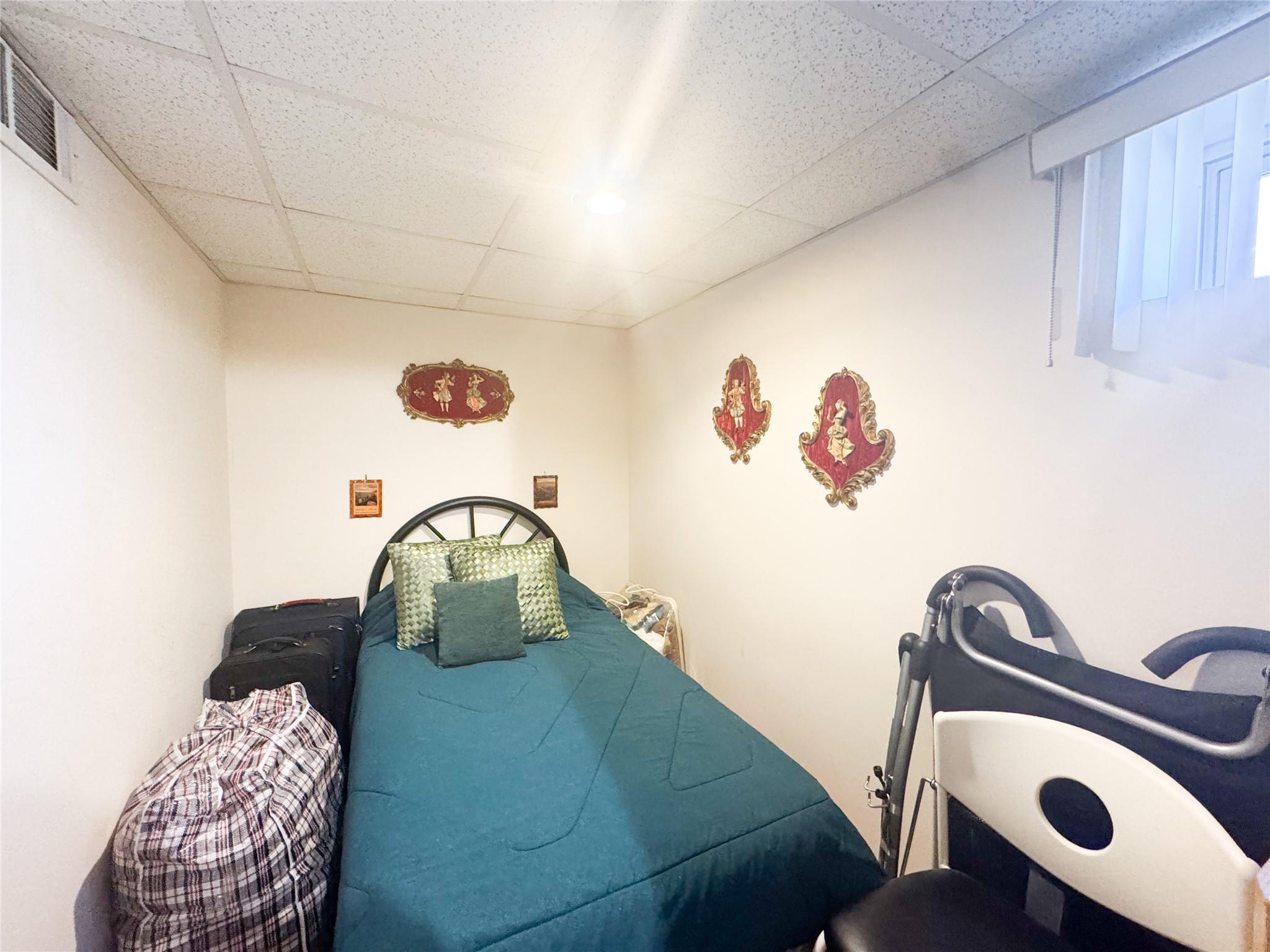 Single Family 82nd  Queens, NY 11004, MLS-831975-15