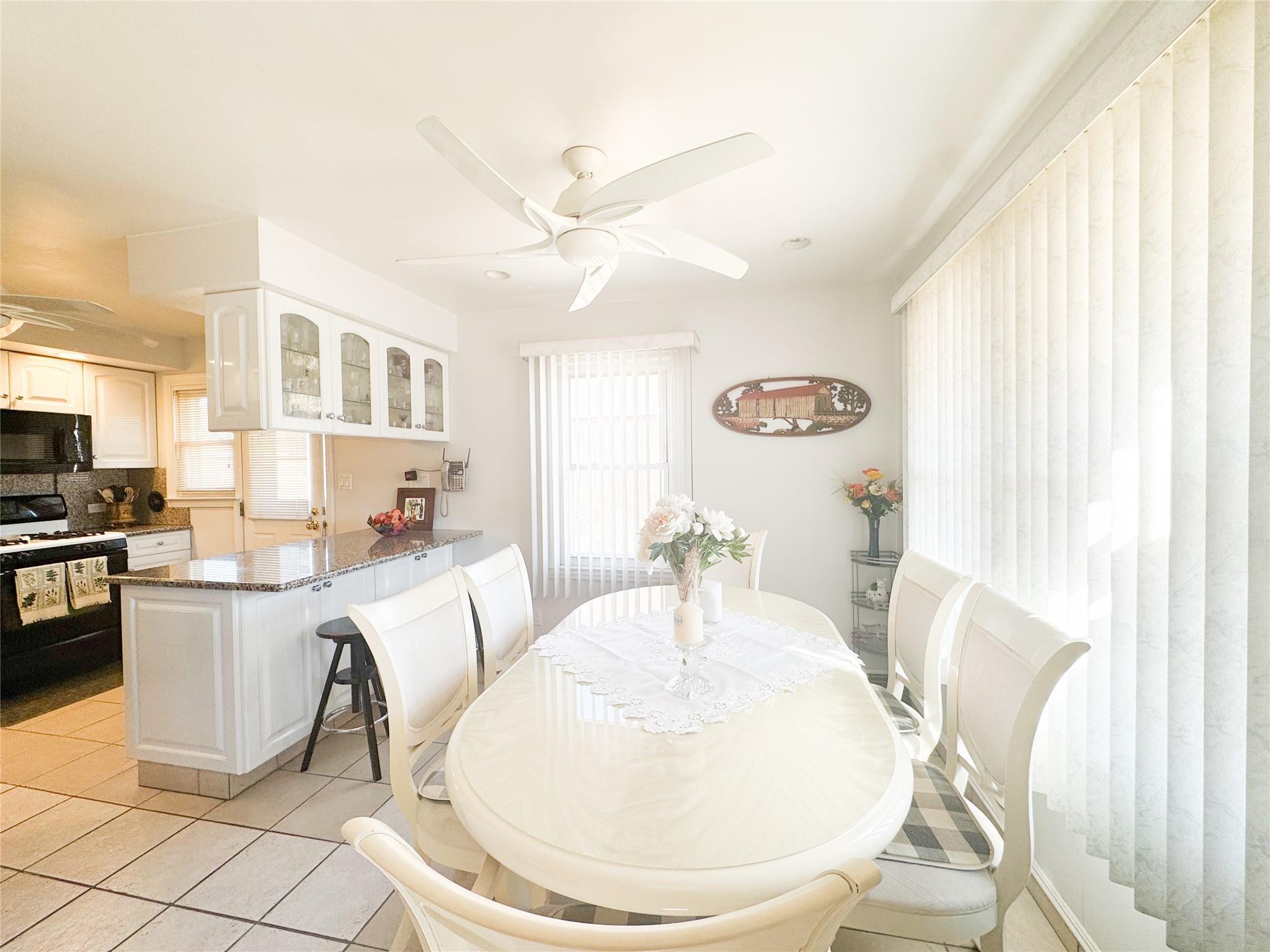 Single Family 82nd  Queens, NY 11004, MLS-831975-33