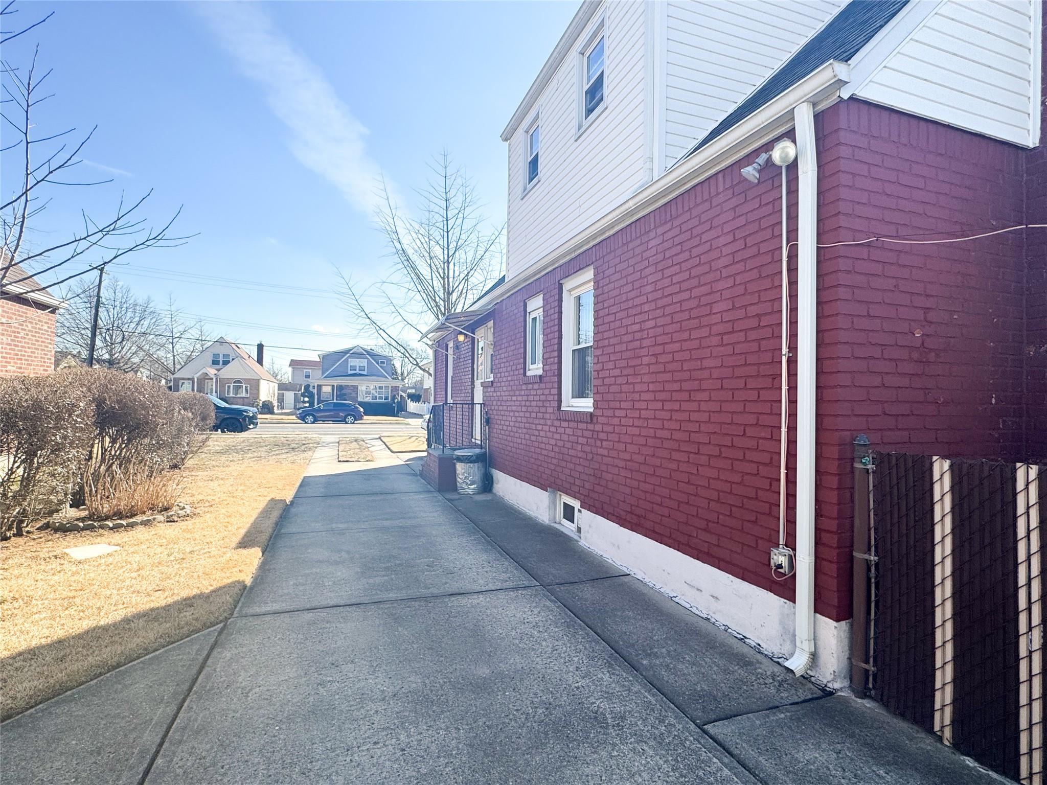 Single Family 82nd  Queens, NY 11004, MLS-831975-8