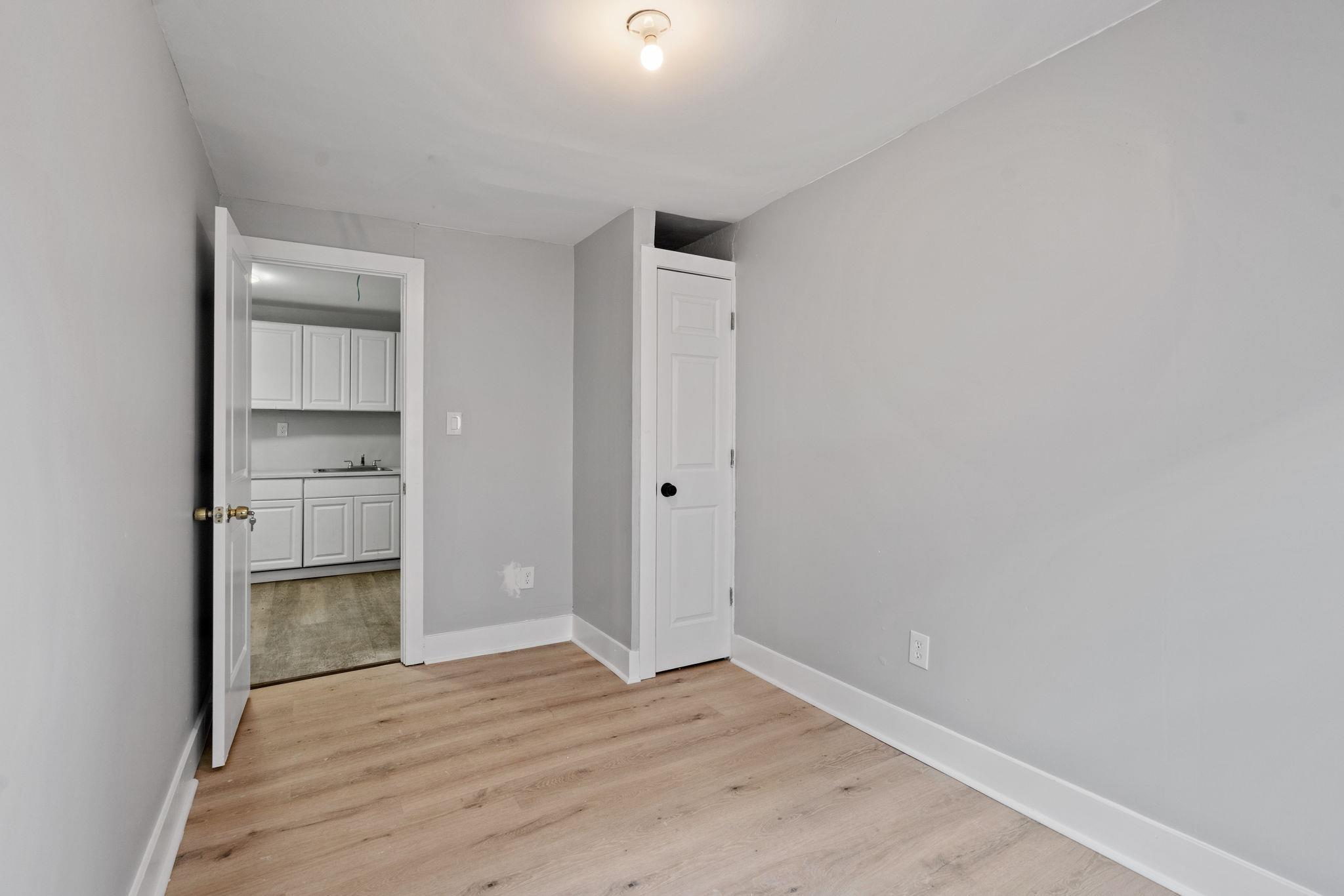 Single Family Garden  Dutchess County, NY 12601, MLS-832016-23
