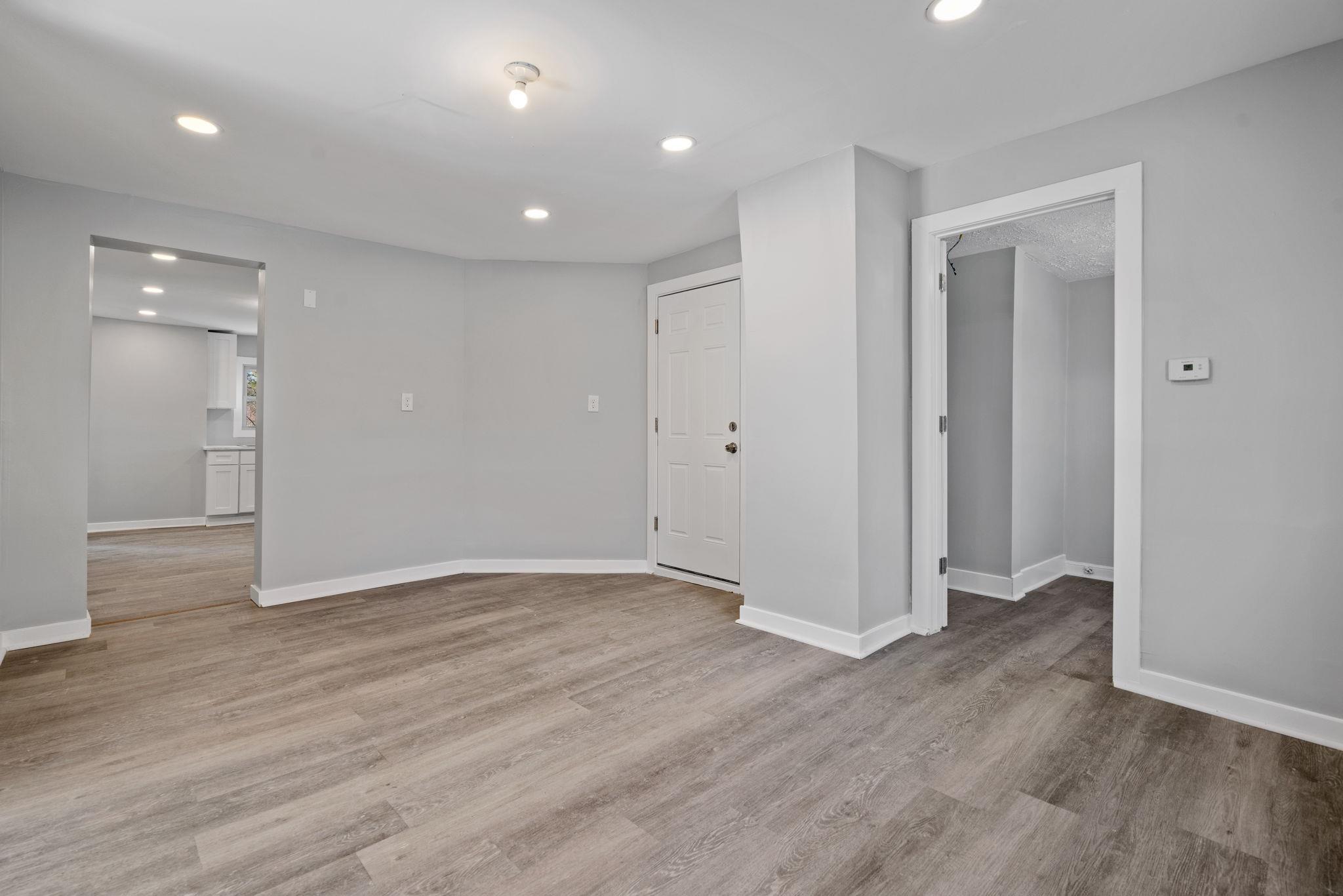 Single Family Garden  Dutchess County, NY 12601, MLS-832016-30