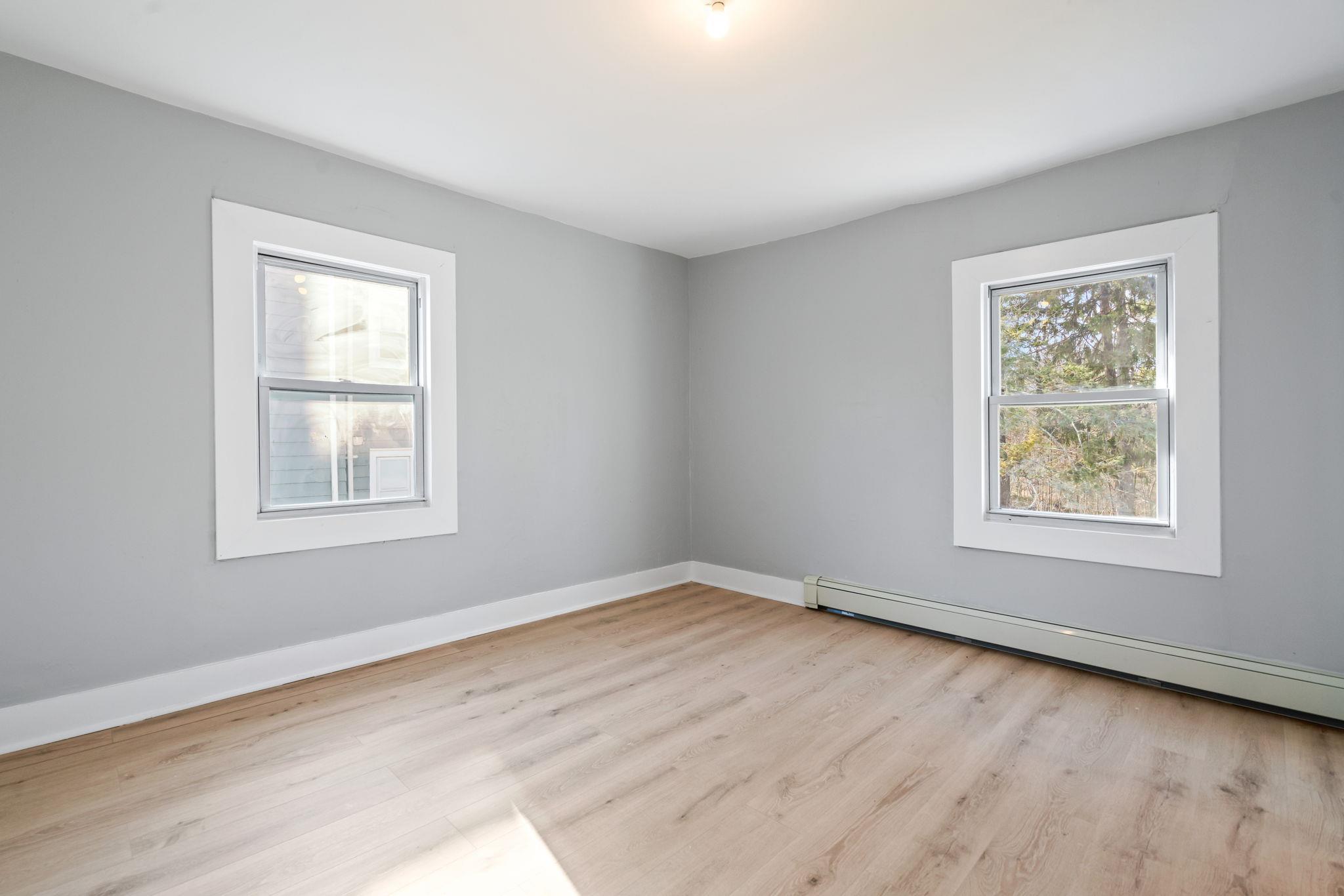 Single Family Garden  Dutchess County, NY 12601, MLS-832016-45