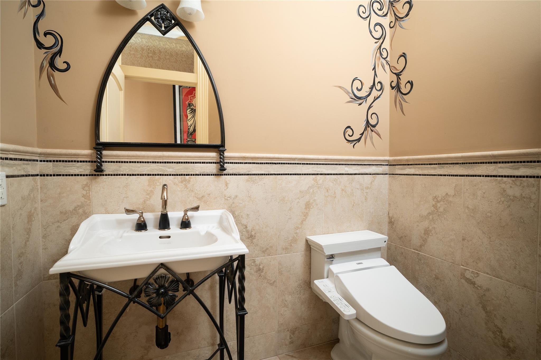 Single Family Clausland Mountain  Rockland County, NY 10913, MLS-832081-24