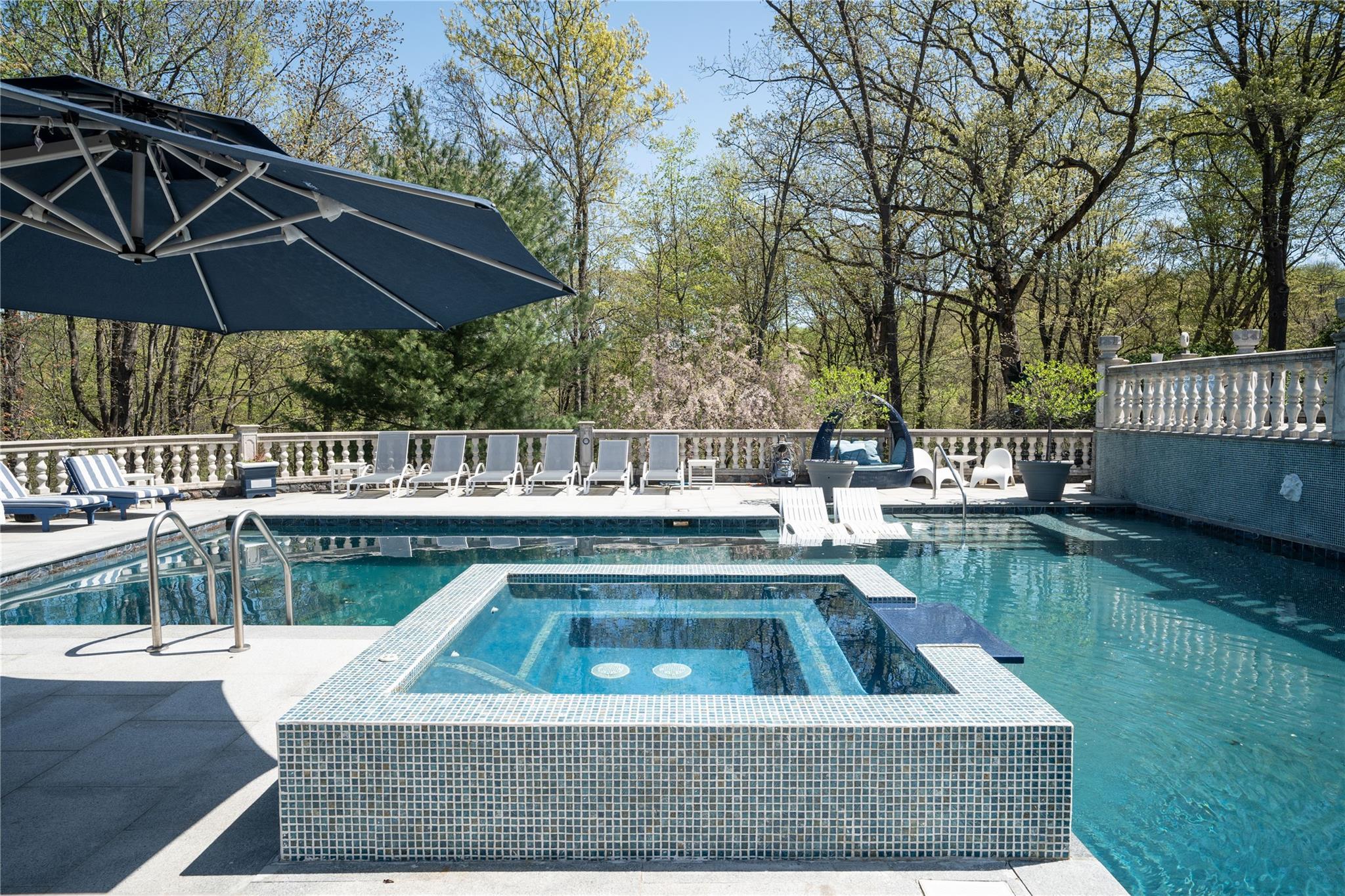 Single Family Clausland Mountain  Rockland County, NY 10913, MLS-832081-40