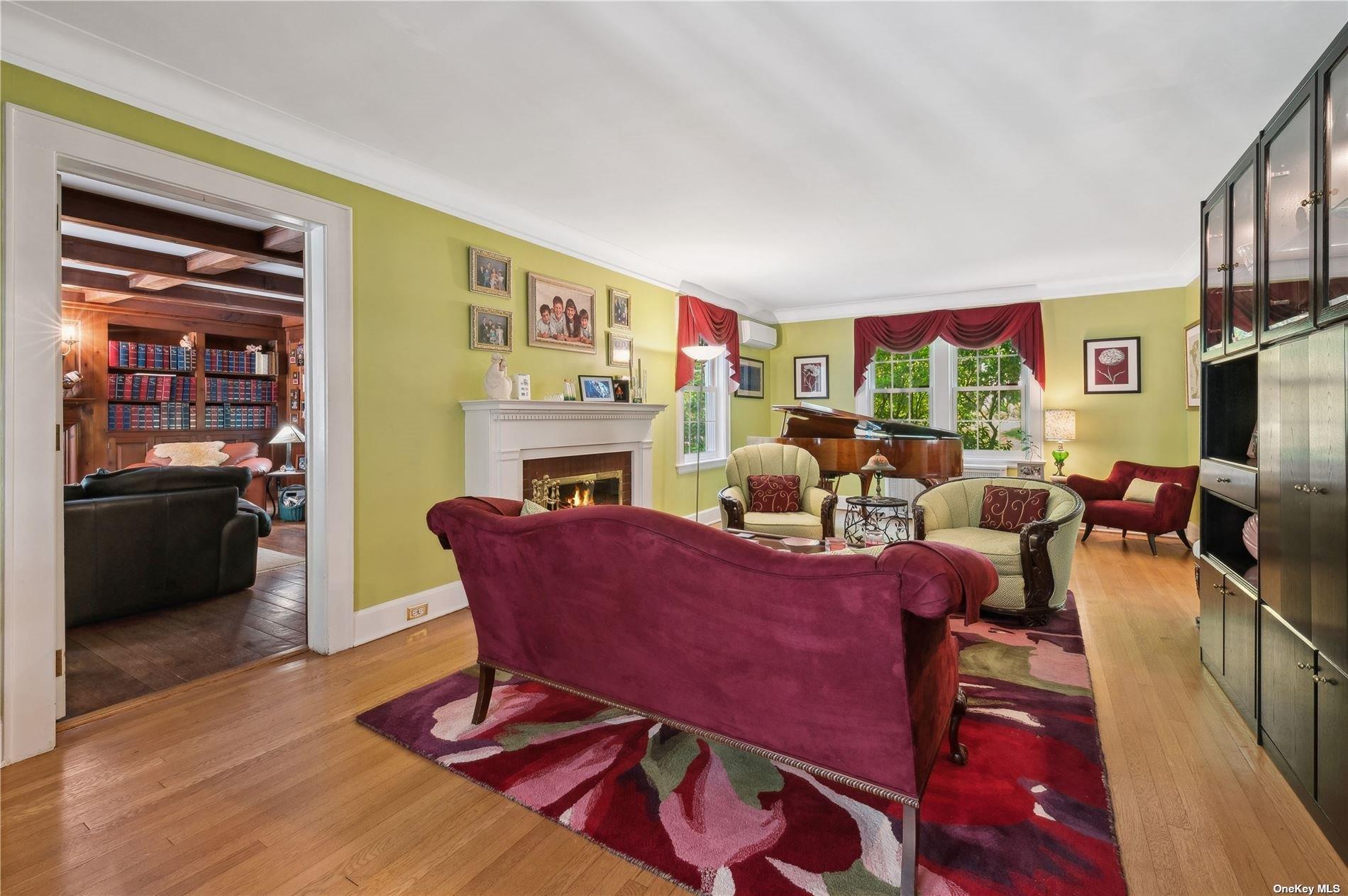 Single Family Summit  Nassau County, NY 11596, MLS-832102-14