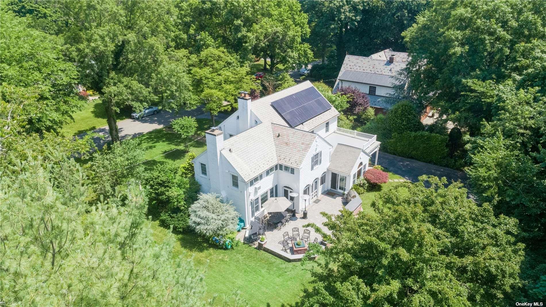 Single Family Summit  Nassau County, NY 11596, MLS-832102-32