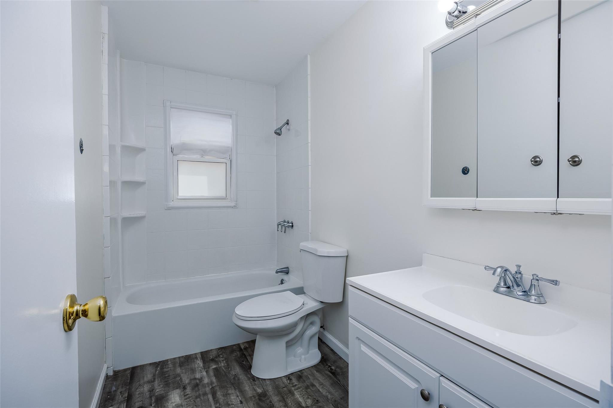 Single Family Pershing  Nassau County, NY 11560, MLS-832103-14