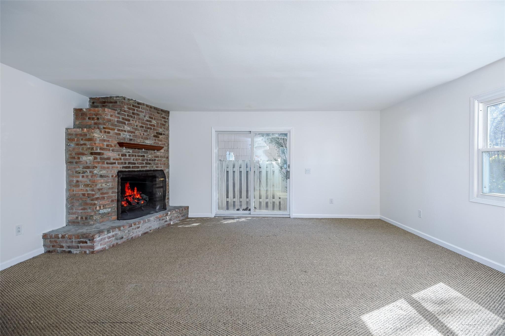 Single Family Pershing  Nassau County, NY 11560, MLS-832103-8