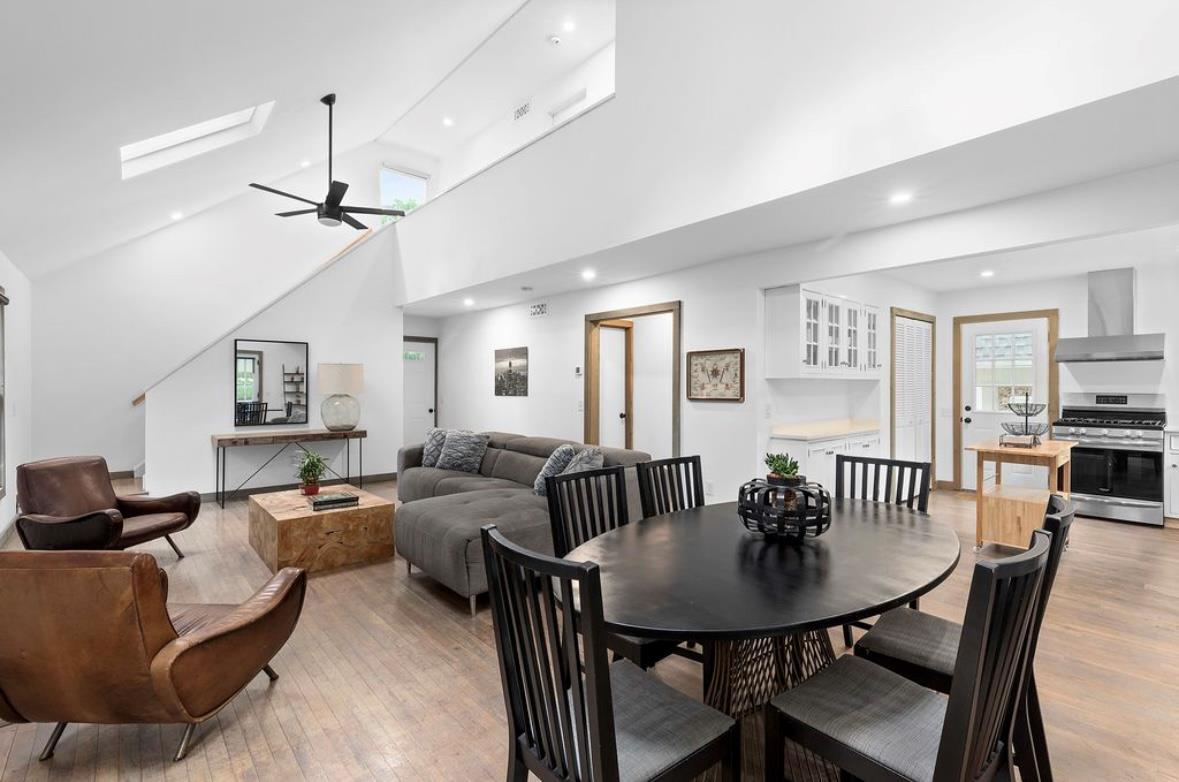 Single Family Whalers  Suffolk County, NY 11963, MLS-832136-4