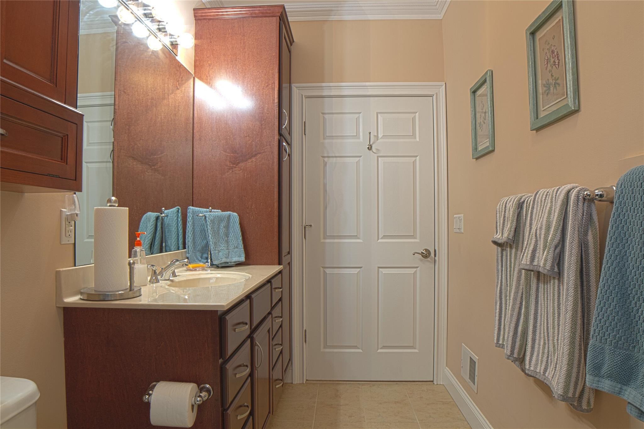 Single Family Ridgeline  Dutchess County, NY 12603, MLS-832191-15