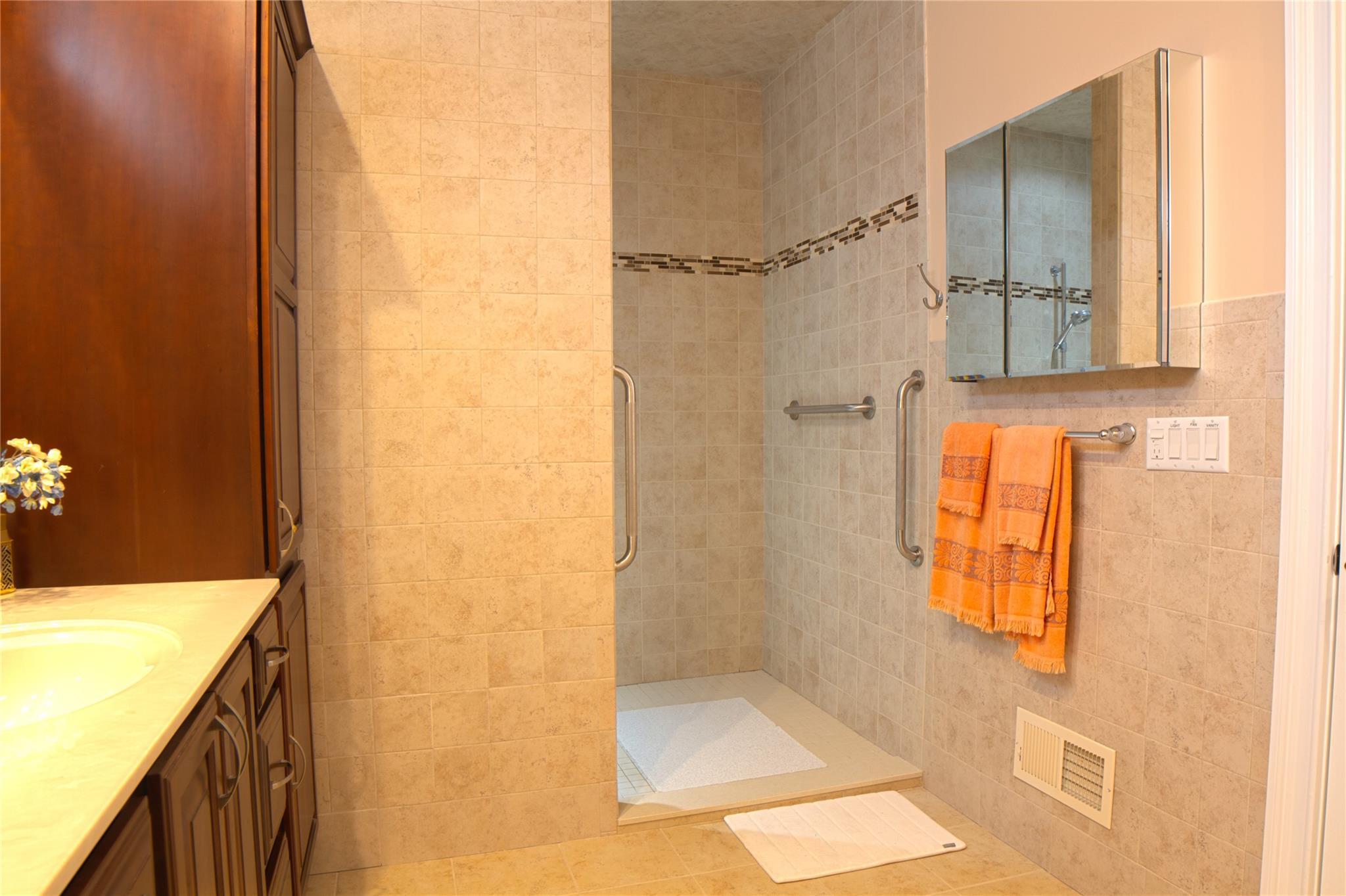 Single Family Ridgeline  Dutchess County, NY 12603, MLS-832191-27