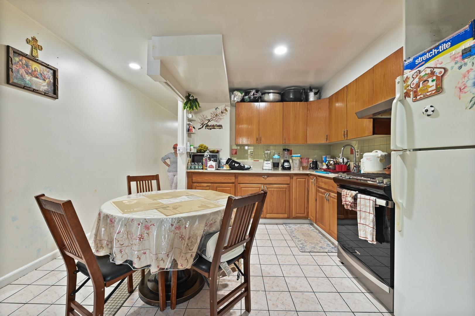 Single Family 106th  Queens, NY 11368, MLS-832209-12