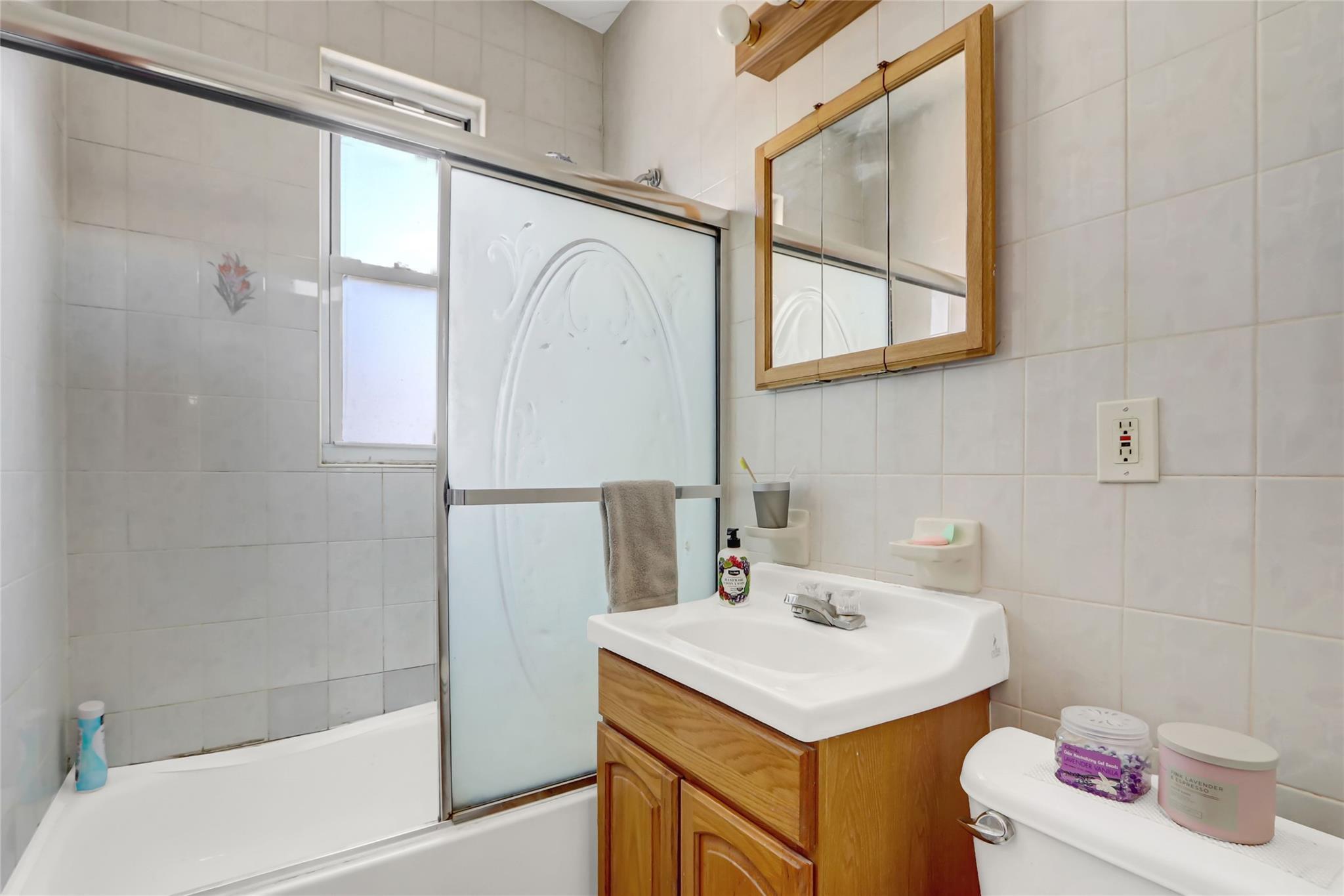 Single Family Stockholm  Queens, NY 11237, MLS-832212-17