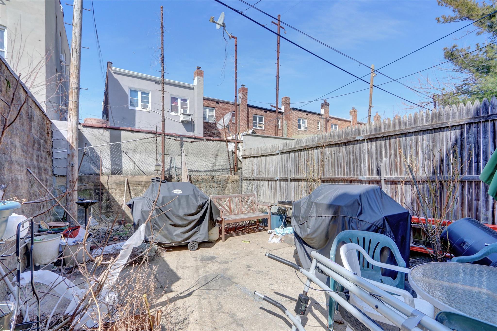 Single Family Stockholm  Queens, NY 11237, MLS-832212-23