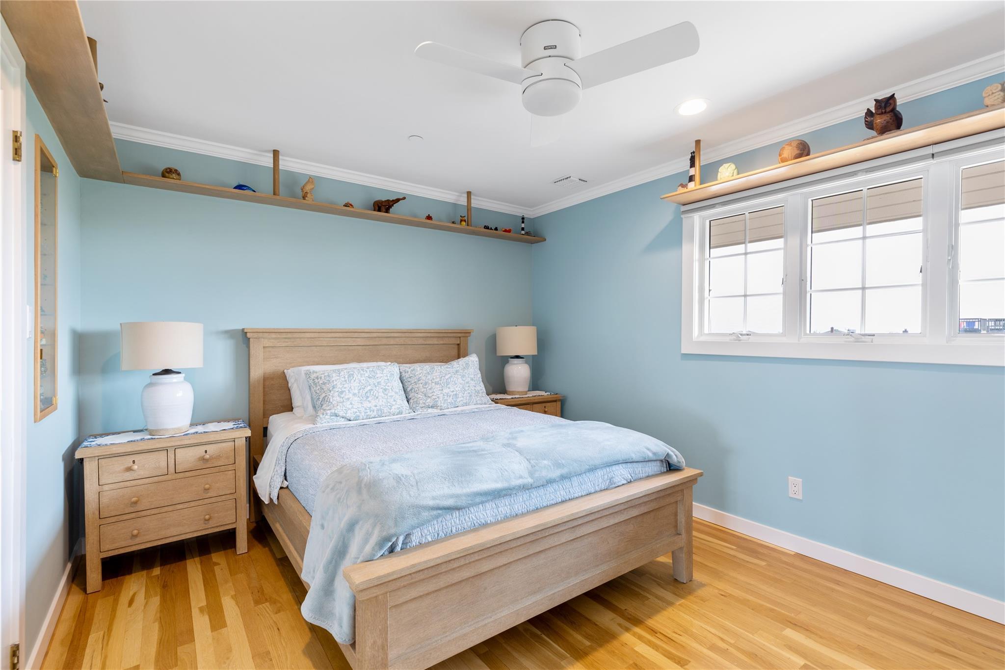 Single Family Broadway  Suffolk County, NY 11706, MLS-832215-21