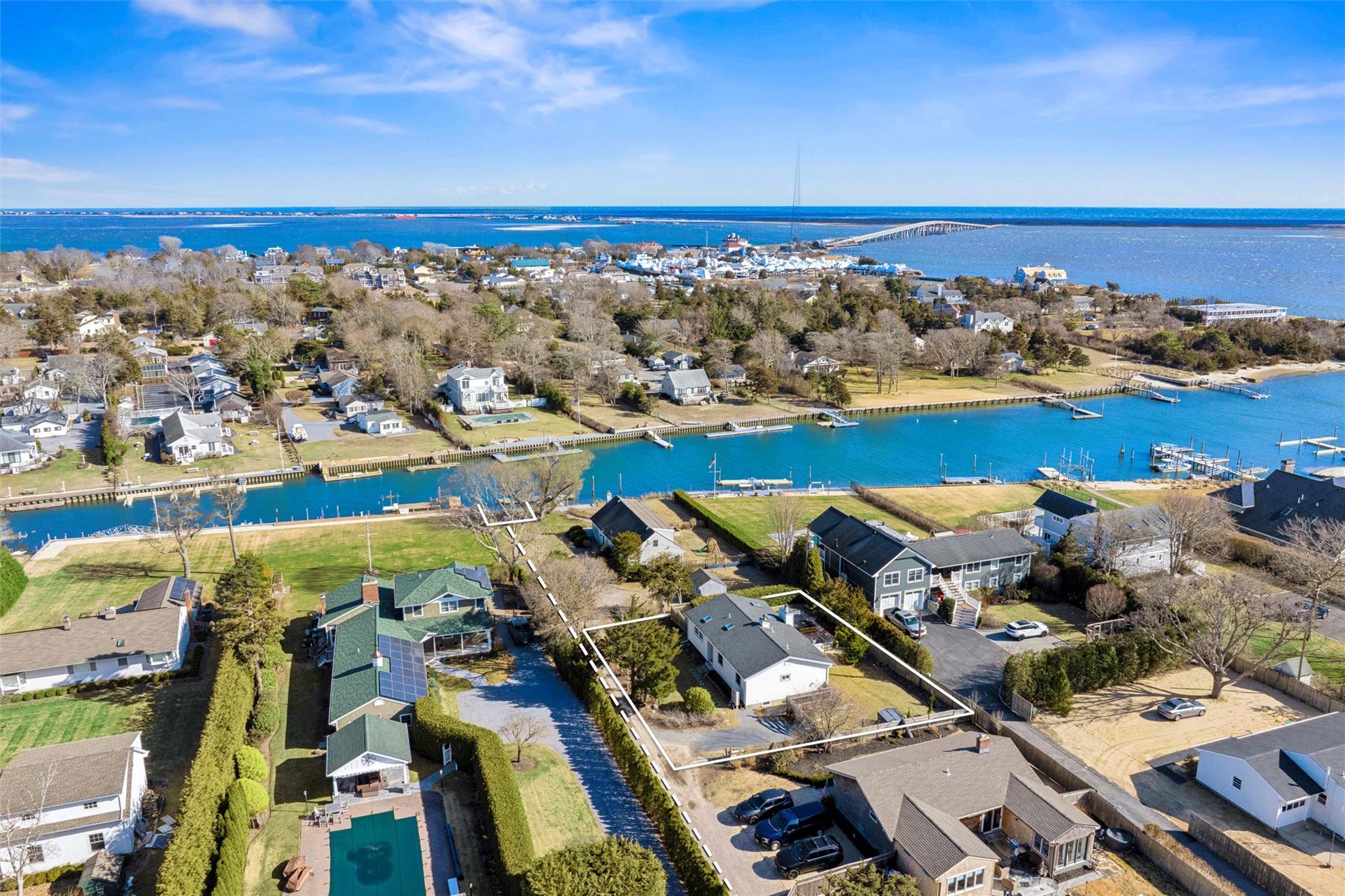 Single Family Gardners  Suffolk County, NY 11946, MLS-832238-21