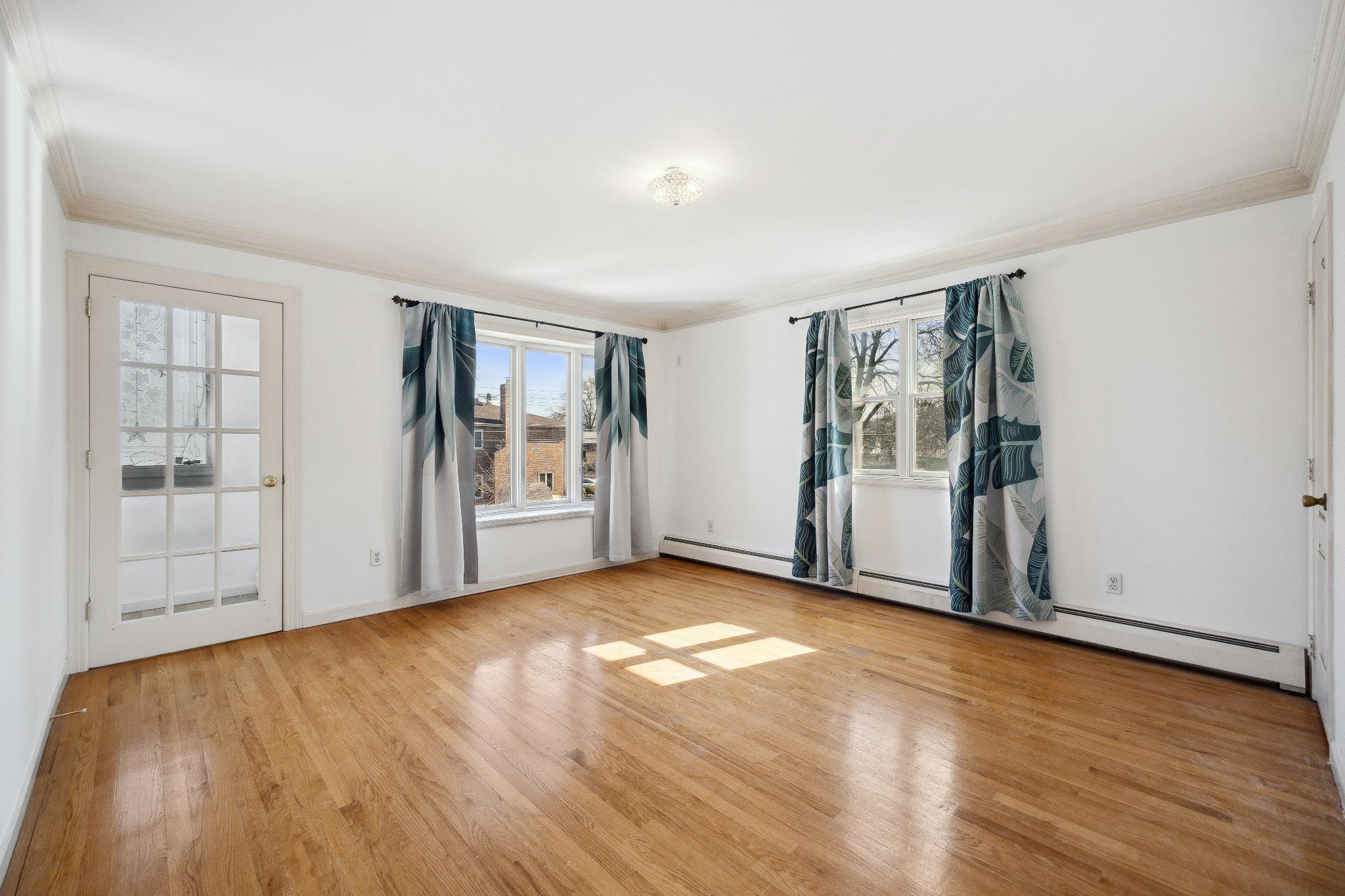 Single Family 210th Place  Queens, NY 11360, MLS-832264-23