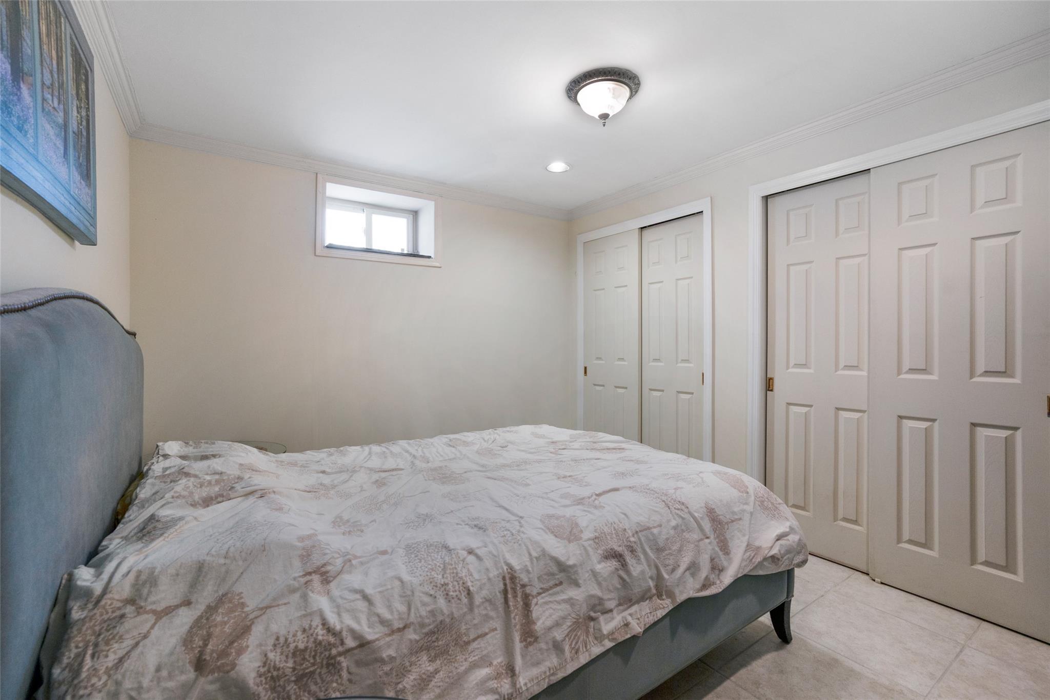 Single Family 210th Place  Queens, NY 11360, MLS-832264-33