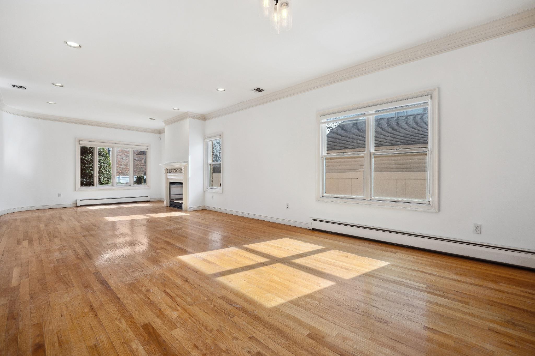 Single Family 210th Place  Queens, NY 11360, MLS-832264-6
