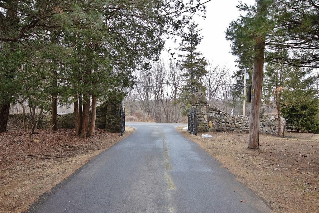 Single Family Shadowmere  Orange County, NY 10950, MLS-832267-35