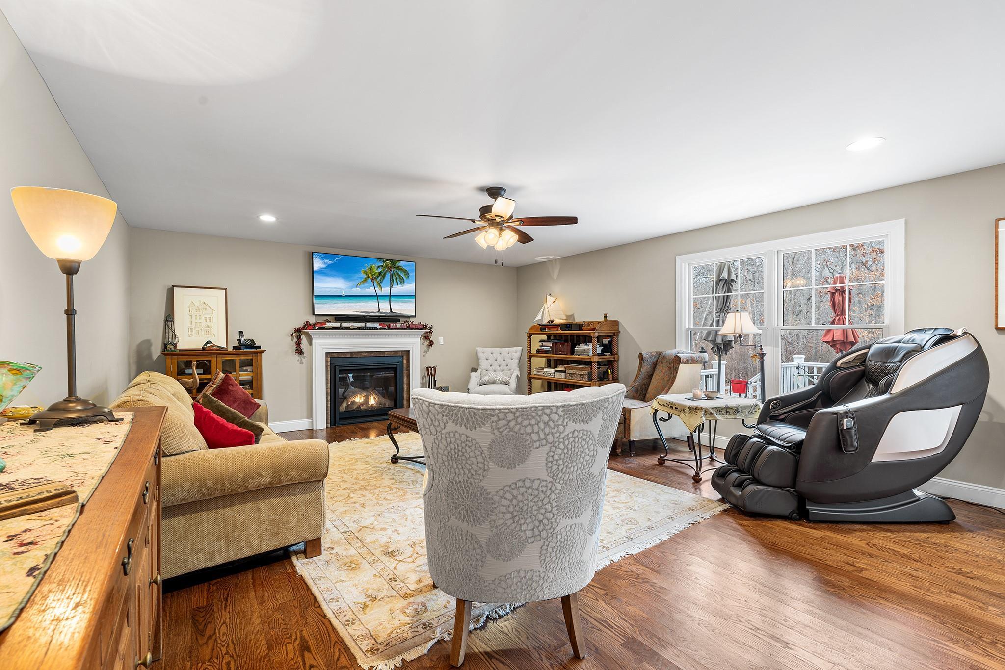 Single Family Hickory  Suffolk County, NY 11971, MLS-832312-14
